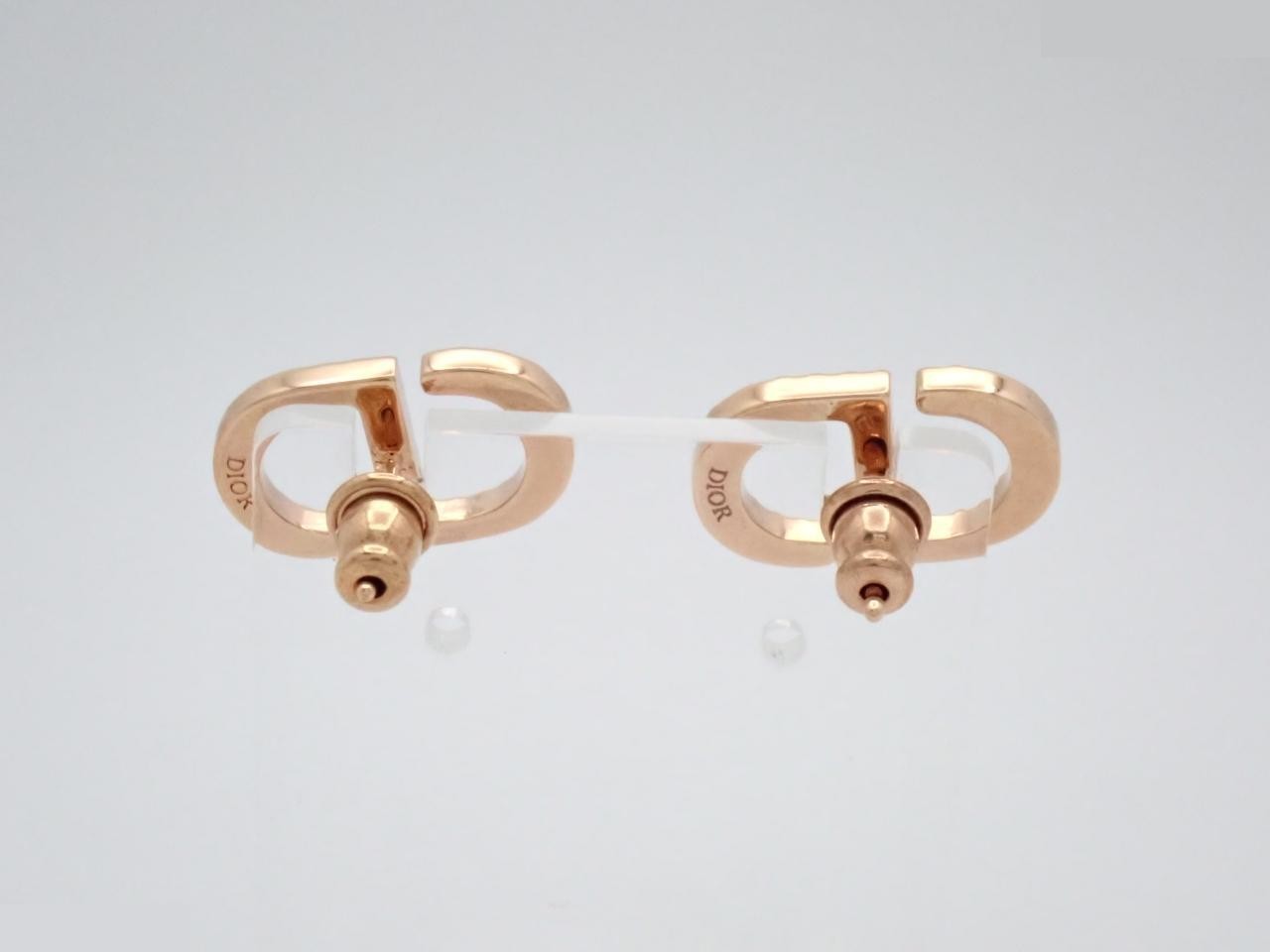Gold earrings — view 2