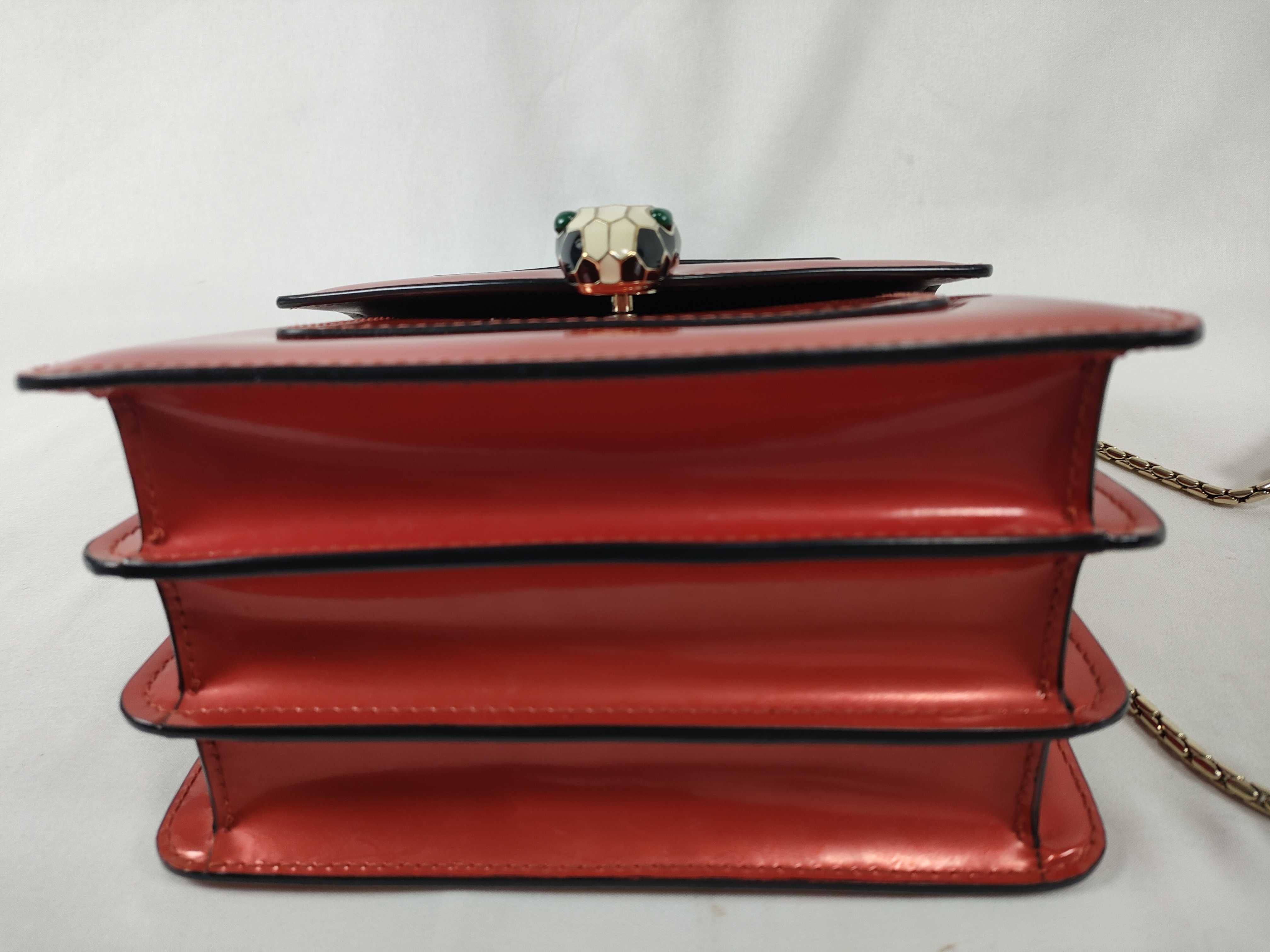 Bulgari Serpenti Bicolor Leather Chain Shoulder Bag Red Handbag — view 8