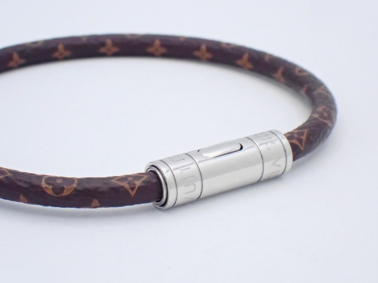 M4025D Keep It Bangle Monogram Brown Wrist Circumference 20cm — view 3