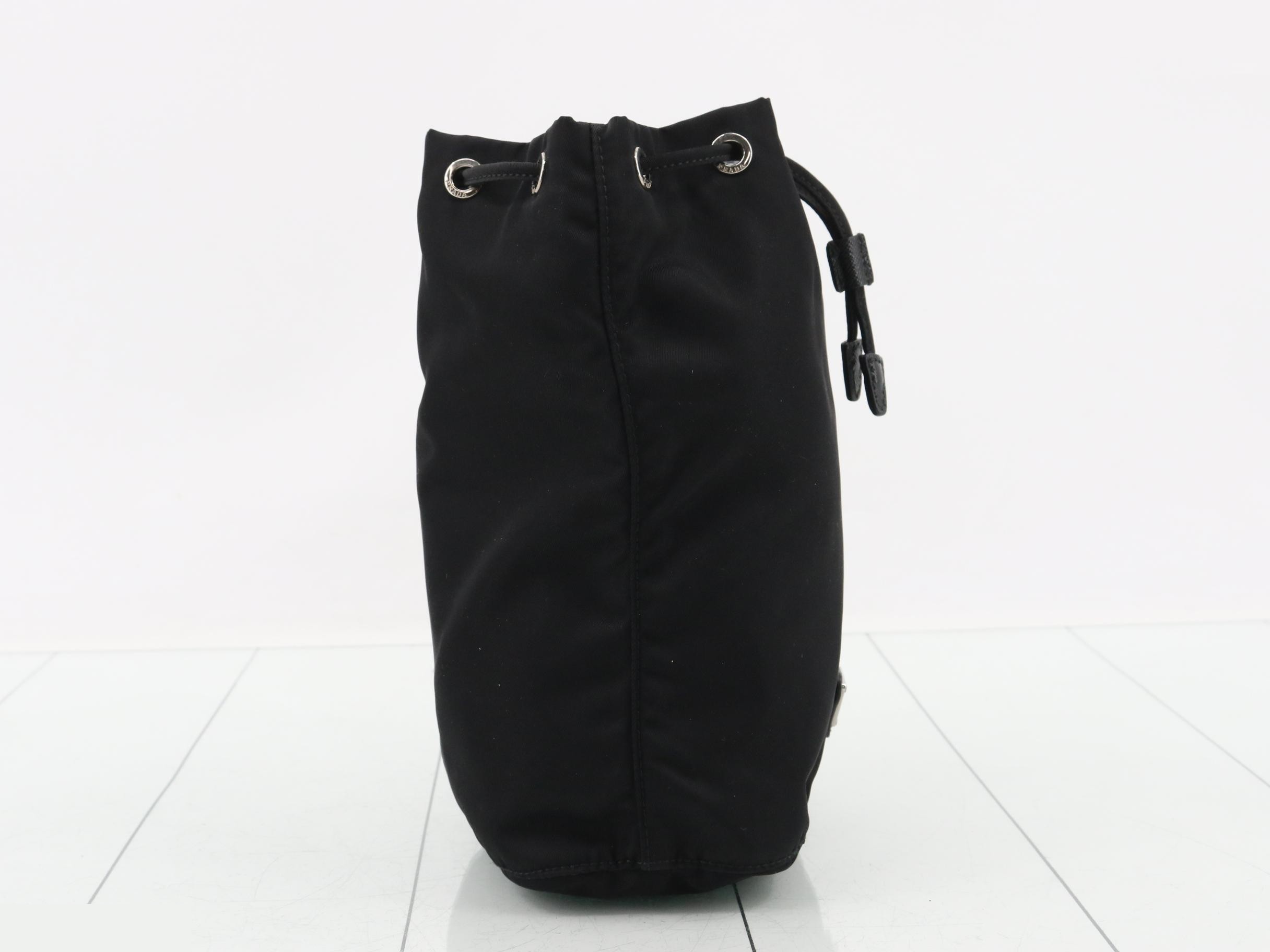Tessuto Nylon Drawstring Bag — view 4