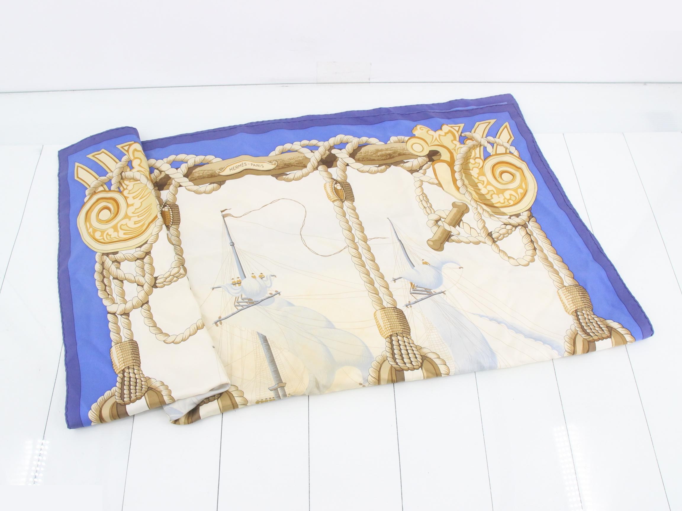 Carre 90 Blue/White — view 3