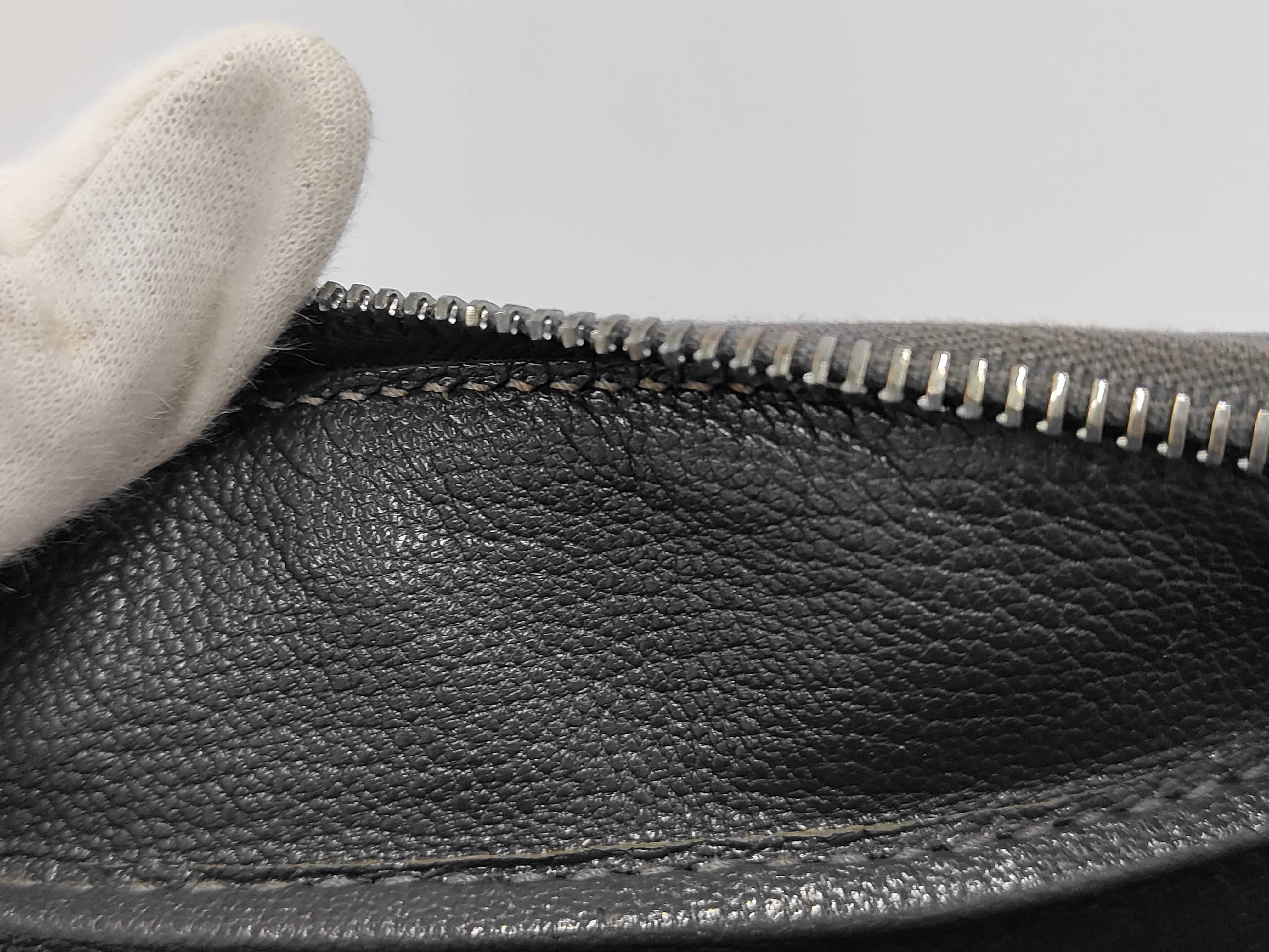 Plume 28 S stamp Leather Gray Handbag with Dust Bag — view 12