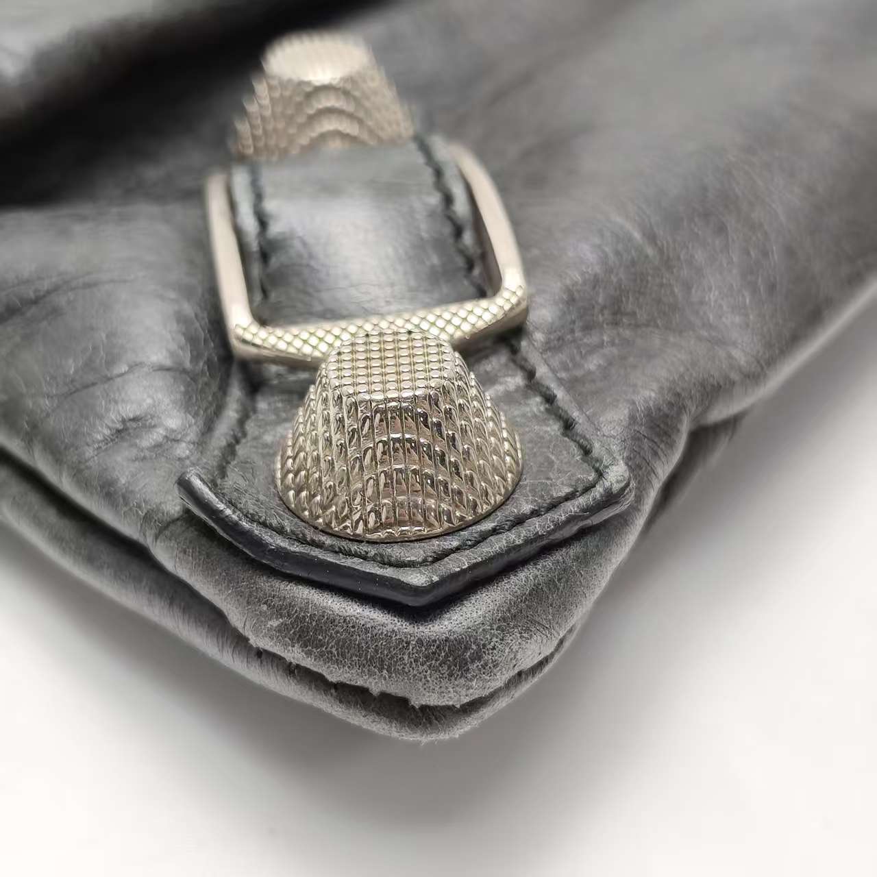 【*Shipped from: China*】BALENCIAGA Classic City Leather Clutch Bag Second Bag — view 3