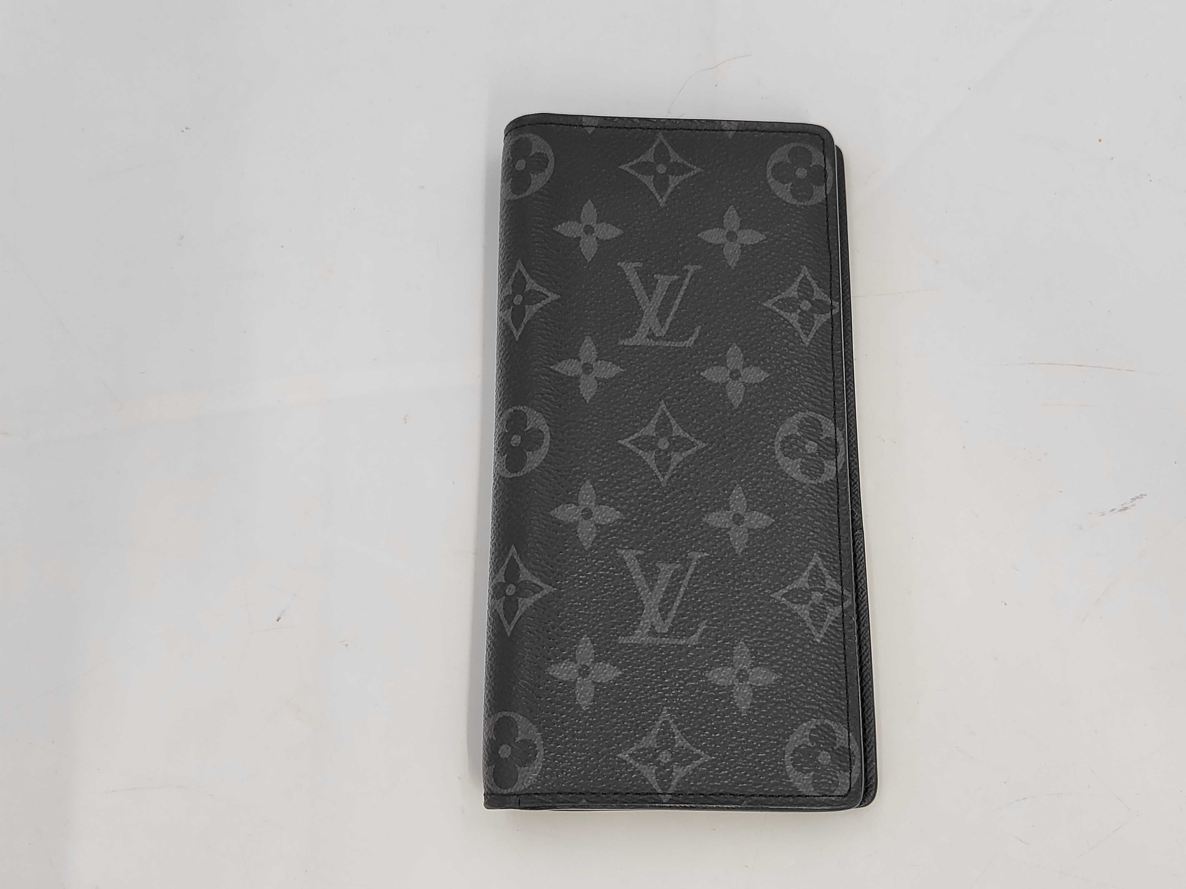 Monogram Graffiti Louis Vuitton Portefeuille Brazza M61697 Eclipse TA0139 Wallet with Box and Dust Bag