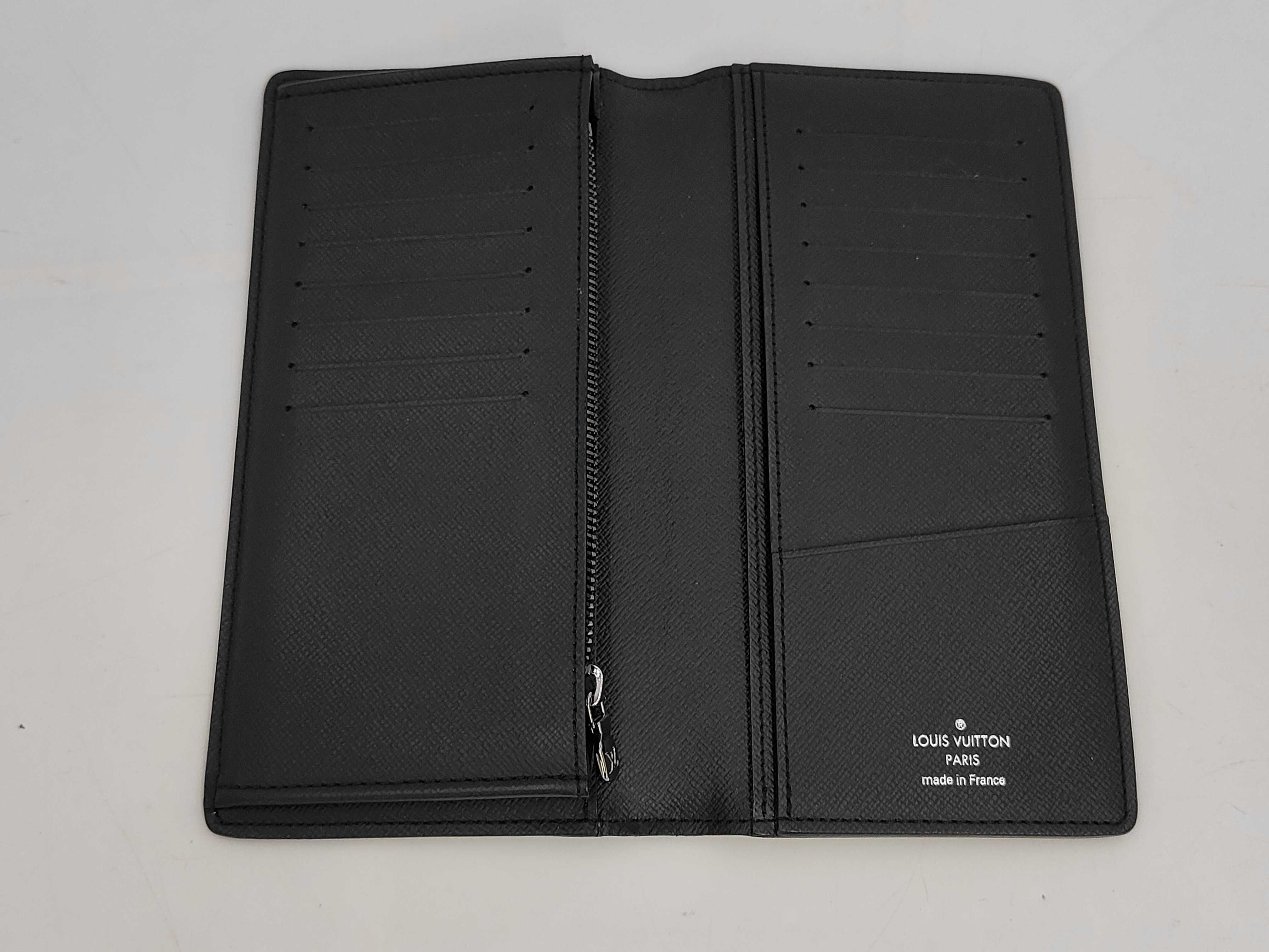 Monogram Graffiti Louis Vuitton Portefeuille Brazza M61697 Eclipse TA0139 Wallet with Box and Dust Bag — view 4