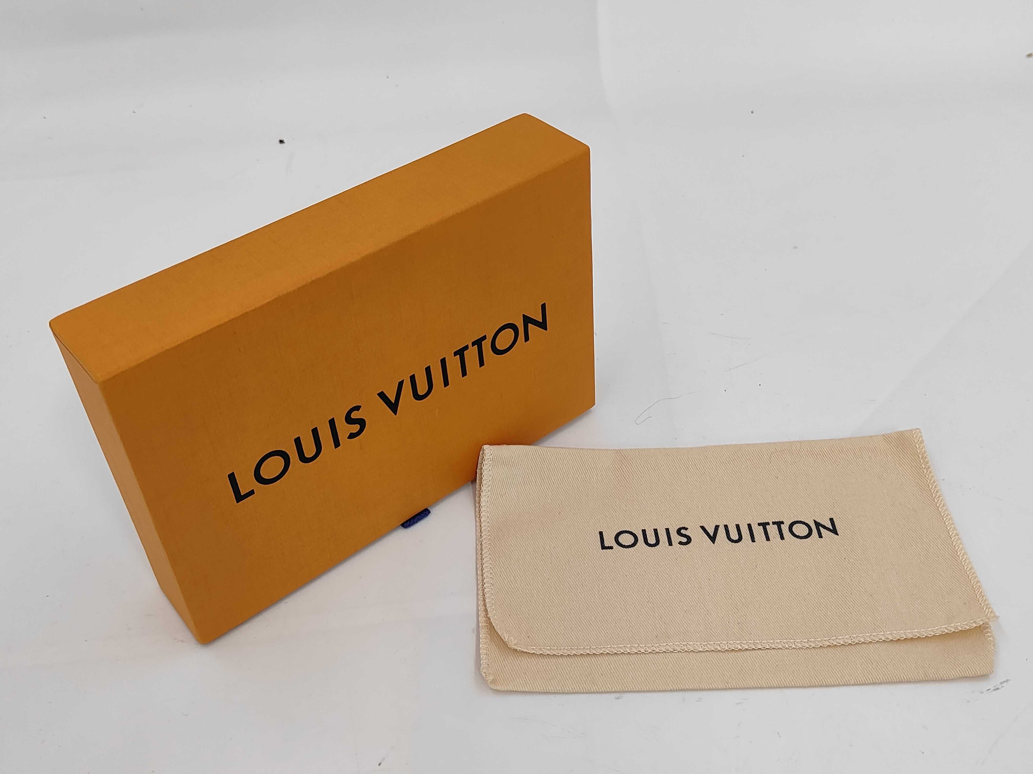 Monogram Graffiti Louis Vuitton Portefeuille Brazza M61697 Eclipse TA0139 Wallet with Box and Dust Bag — view 10
