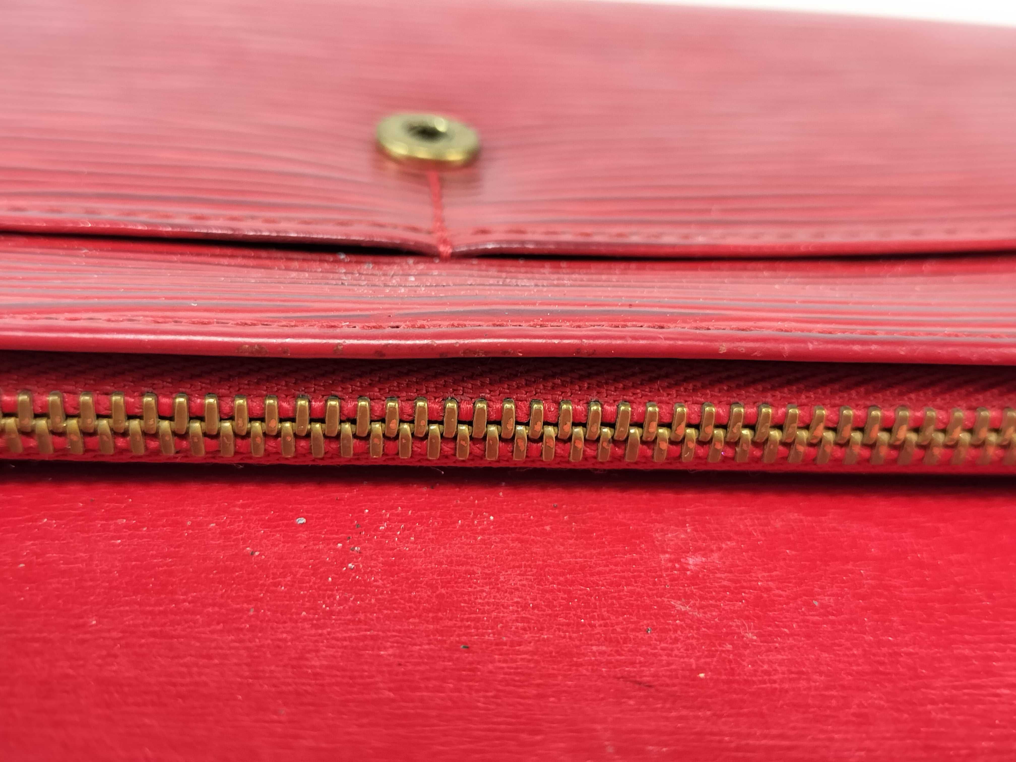 Epi Louis Vuitton Epi Portefeuille Sarah (Ruby) Wallet — view 8