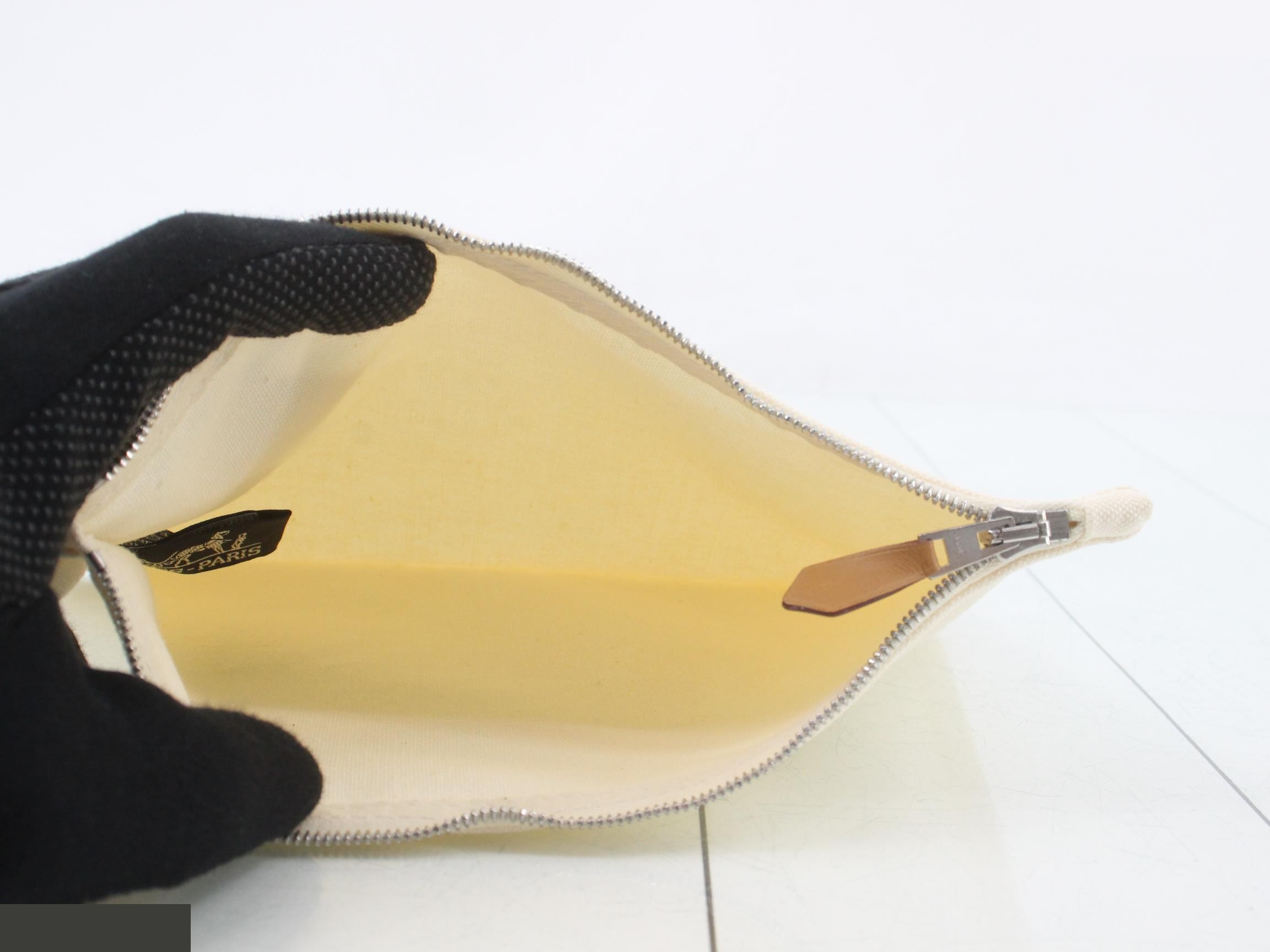 Bora Pouch — view 4