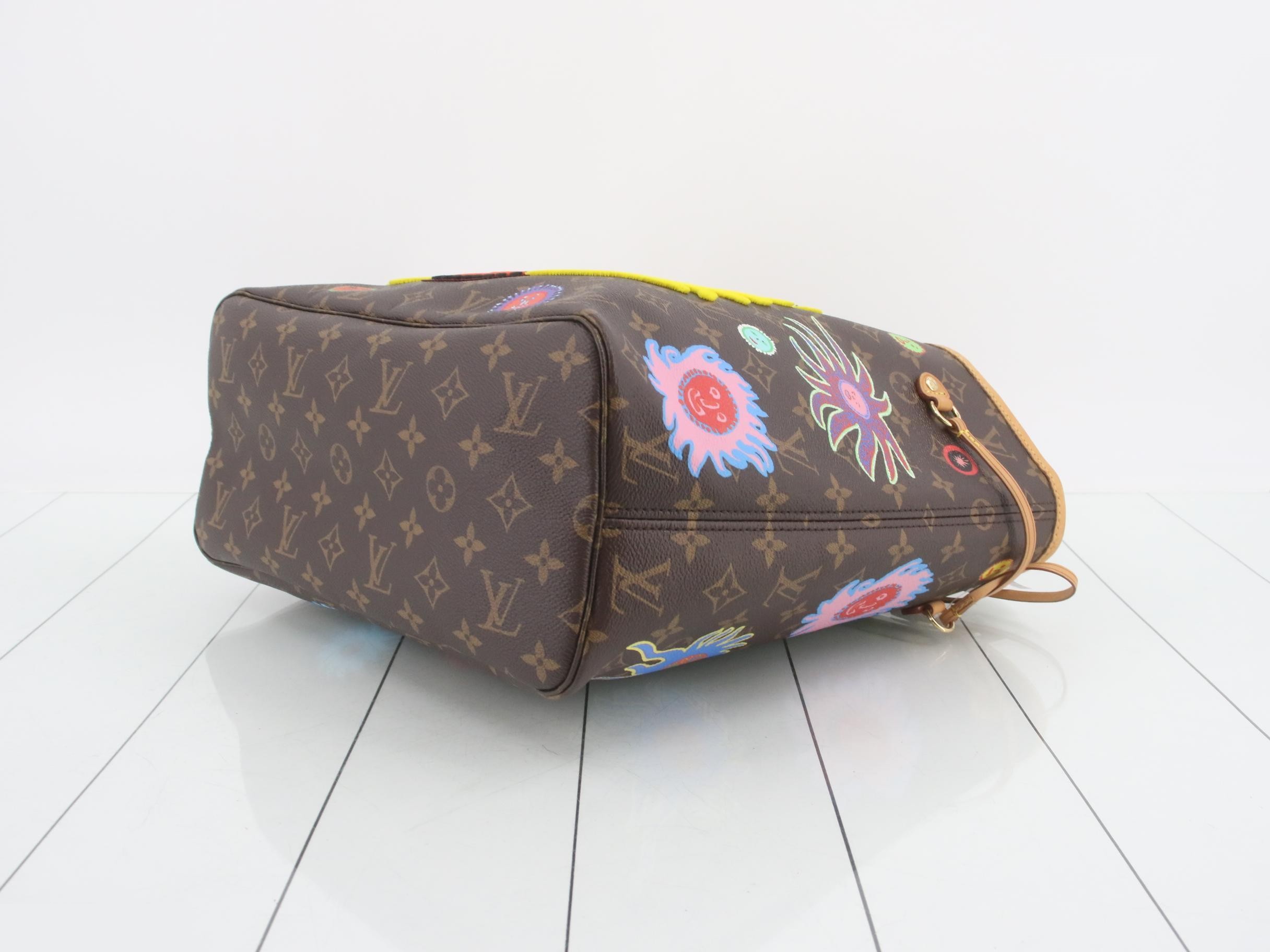LV x YK Neverfull MM Tote Bag with Pouch — view 6
