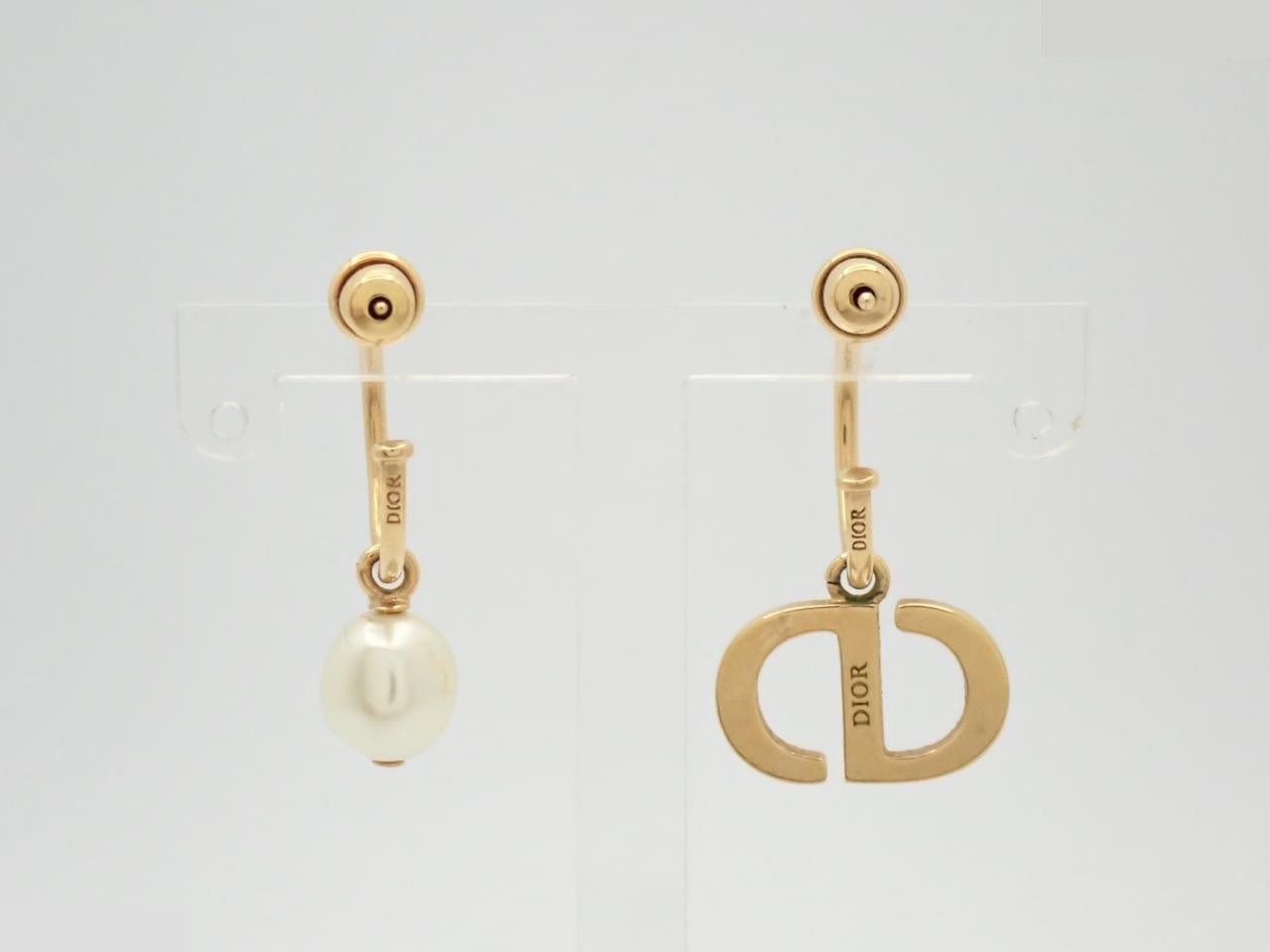 CD logo pearl earrings — view 2