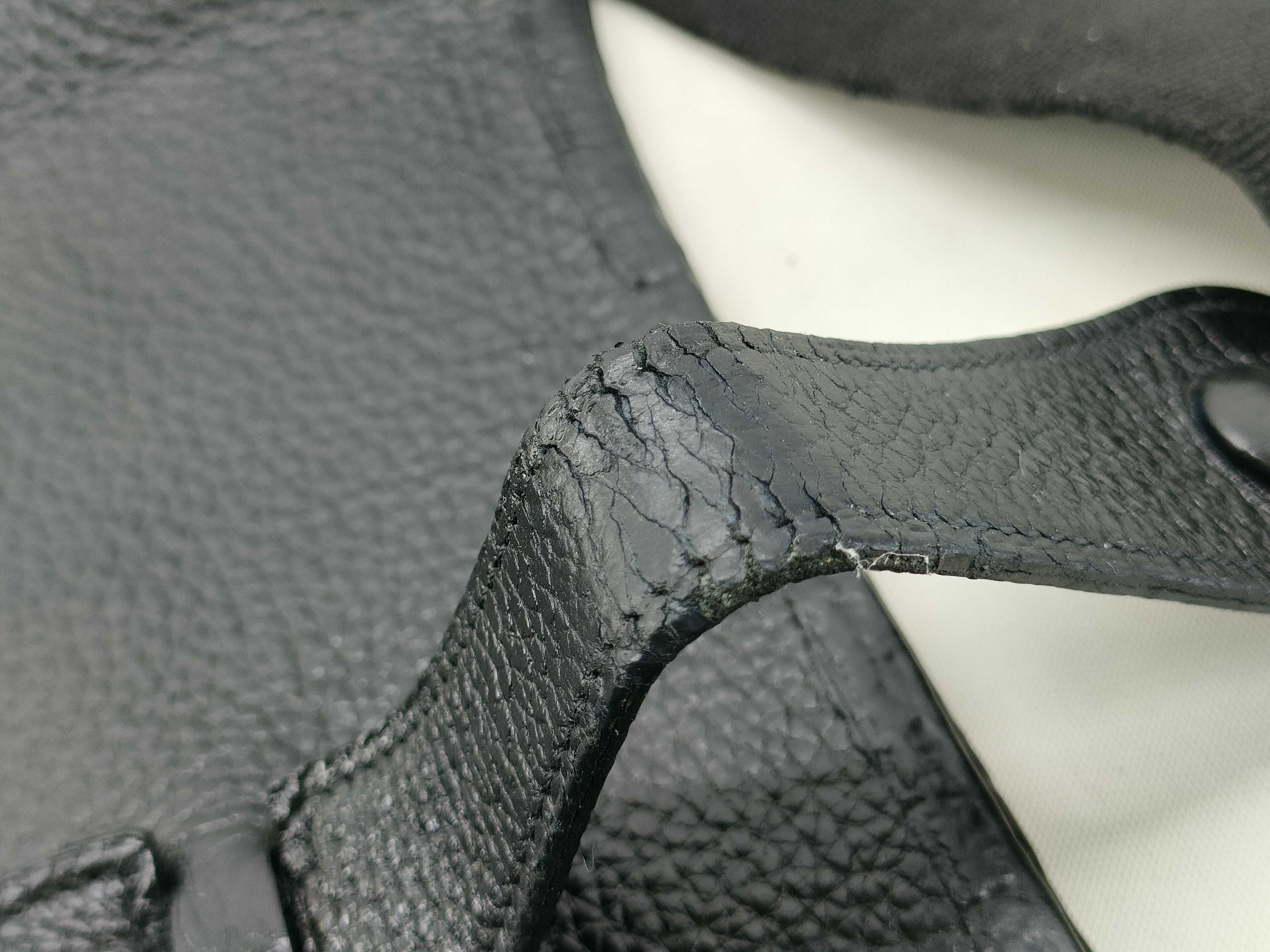 Evelyne Shoulder Bag — view 15