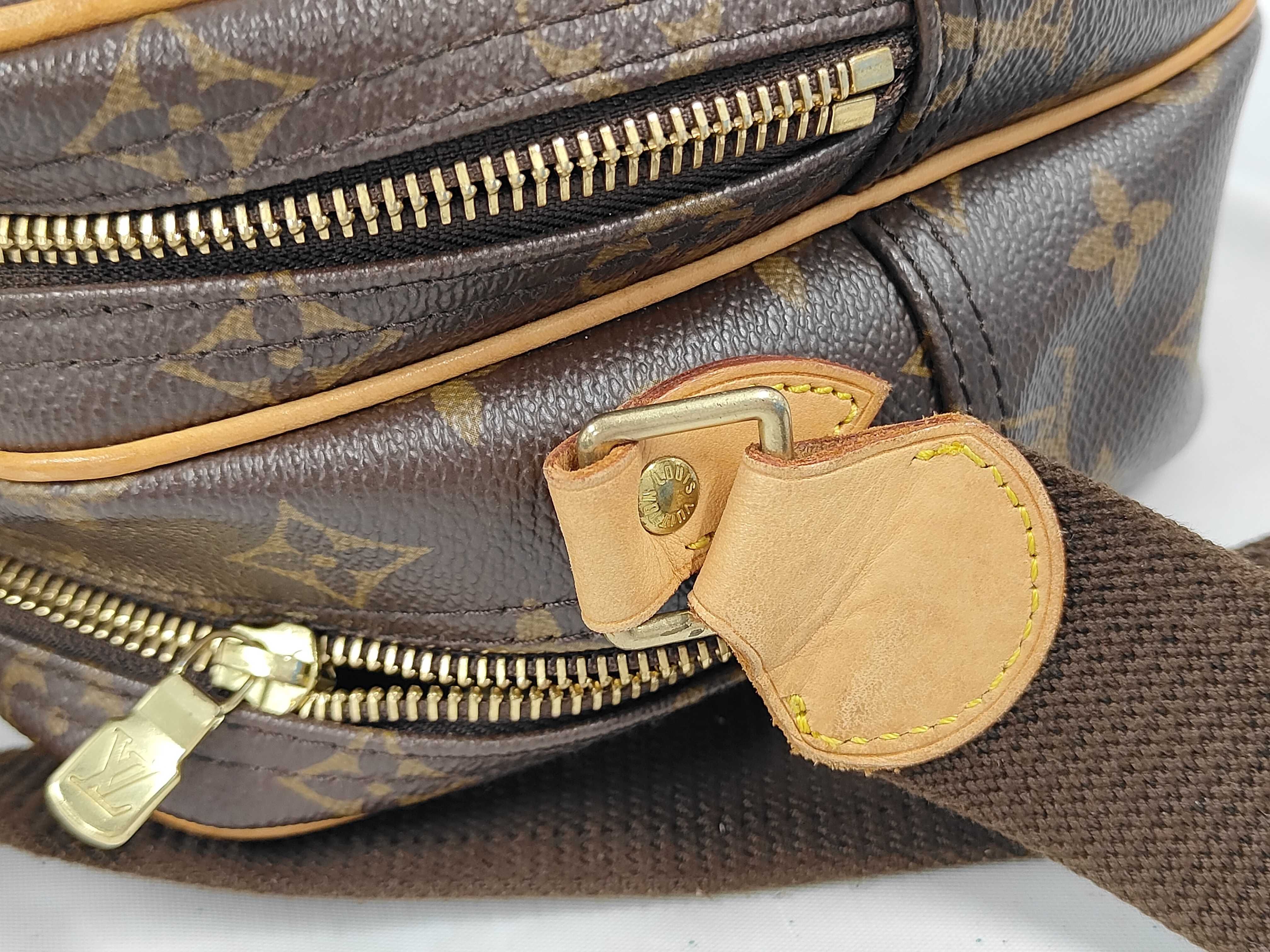 M45254 Monogram Reporter PM Shoulder Bag — view 6
