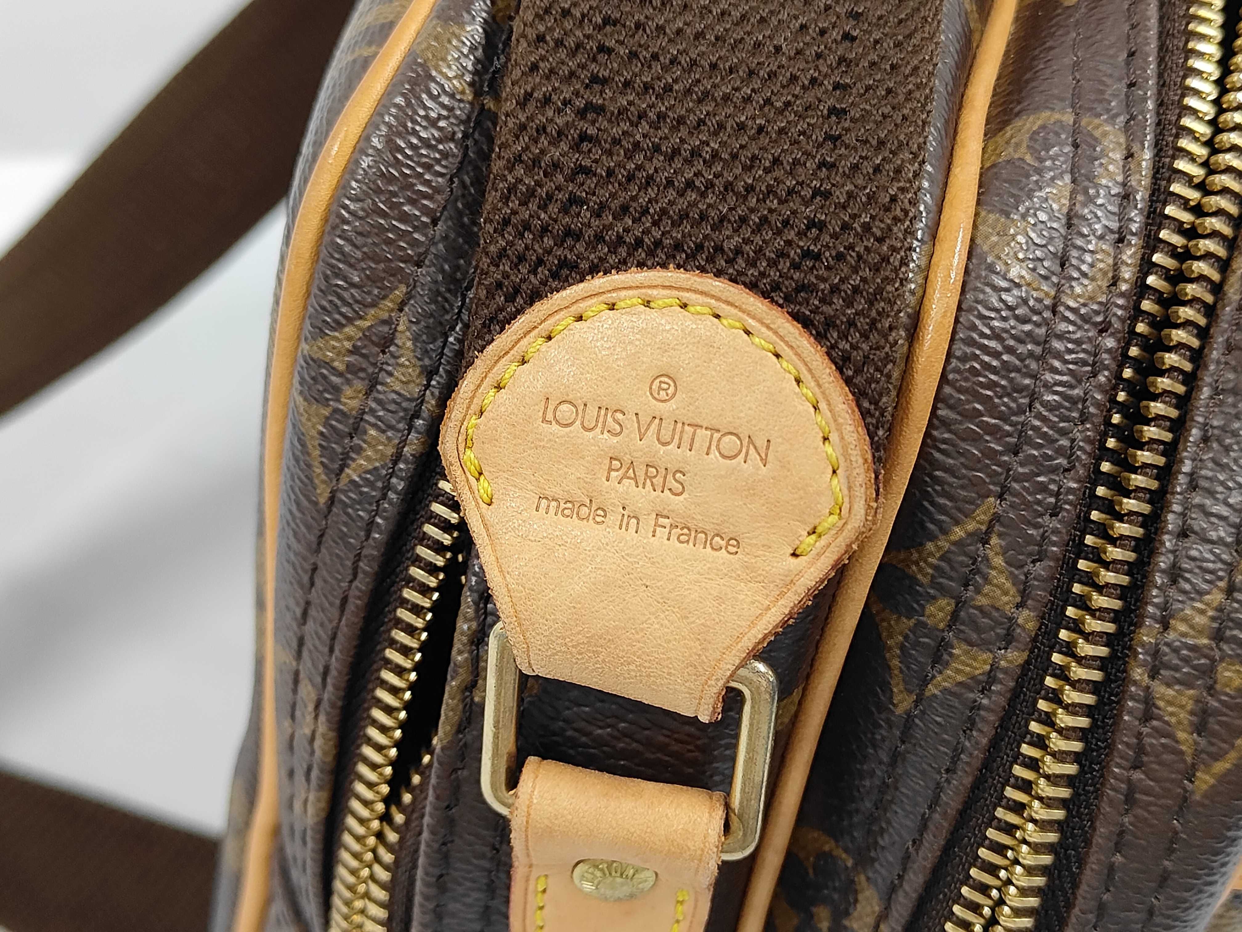 M45254 Monogram Reporter PM Shoulder Bag — view 7