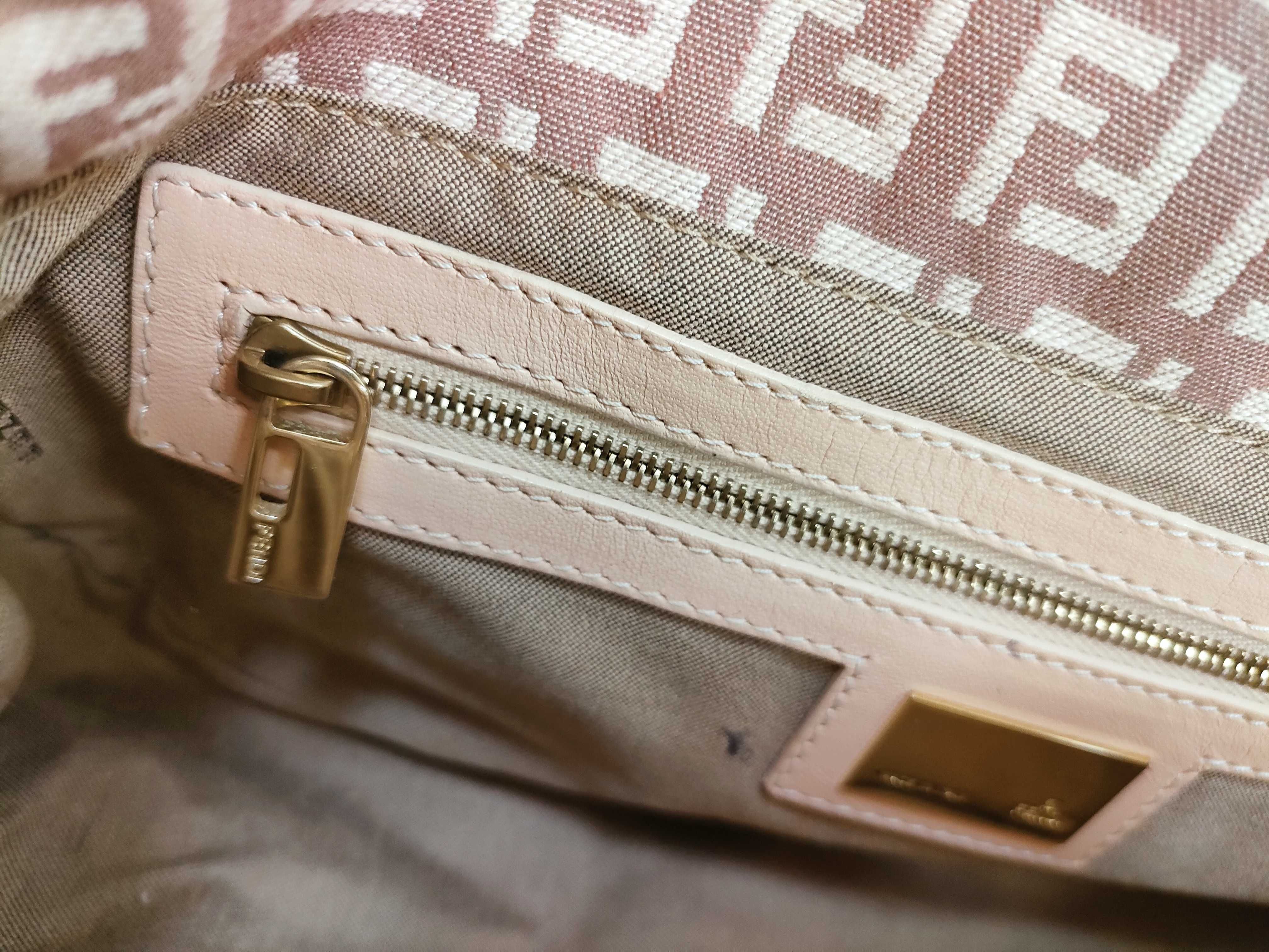 Mamma Fendi Zucchino Mamma Bucket Pink Shoulder Bag — view 14
