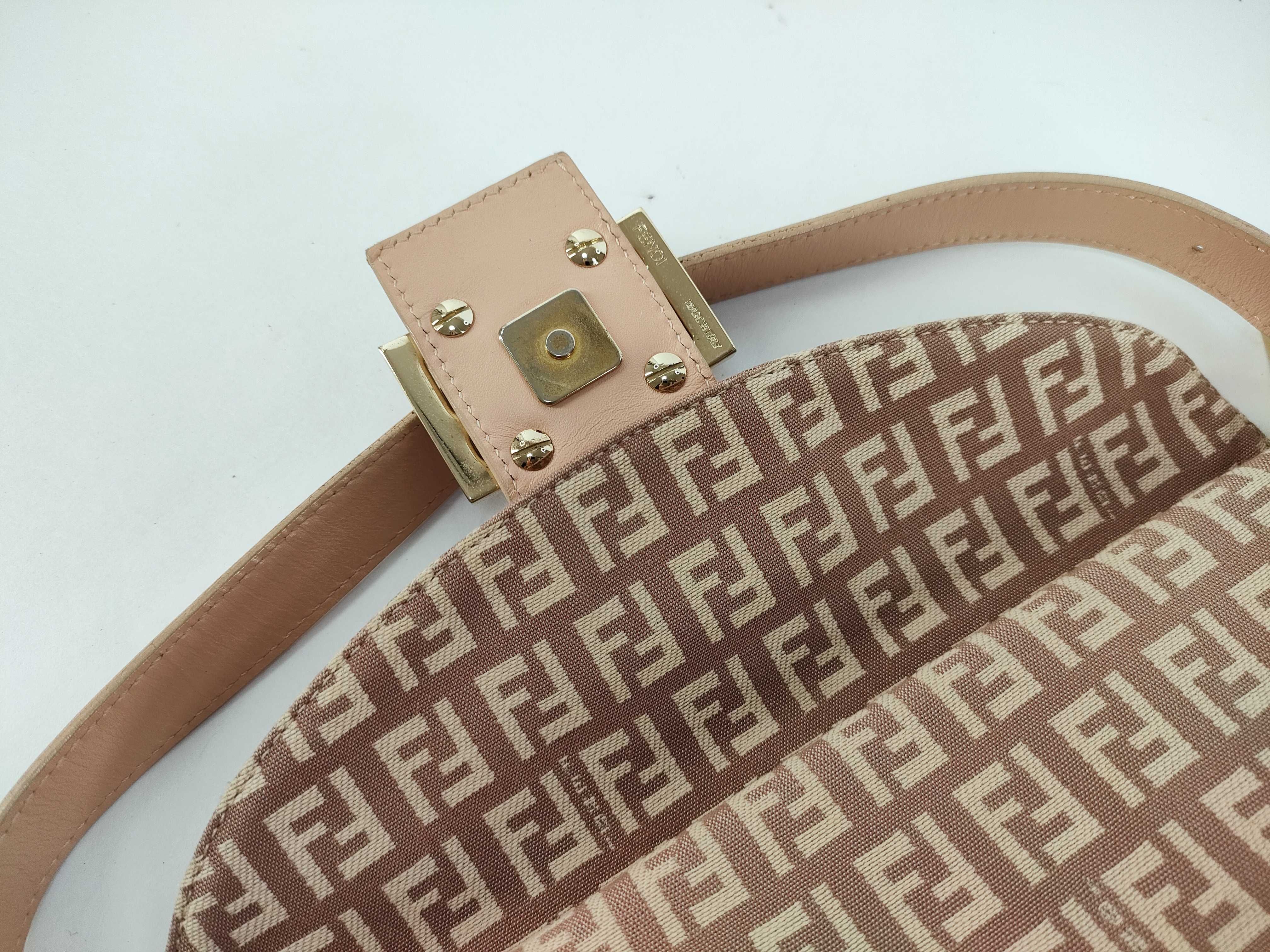 Mamma Fendi Zucchino Mamma Bucket Pink Shoulder Bag — view 9