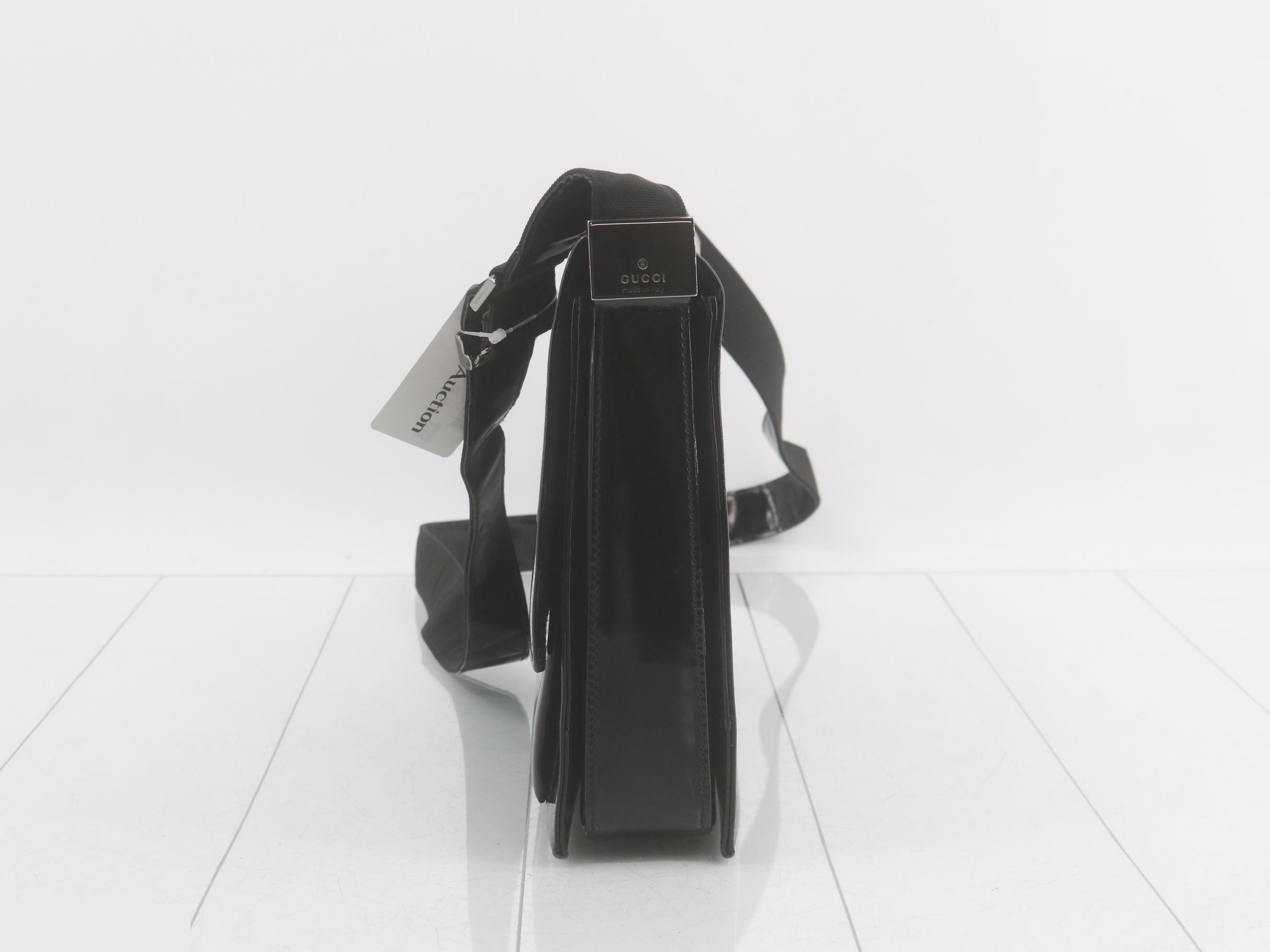 Shoulder bag — view 3