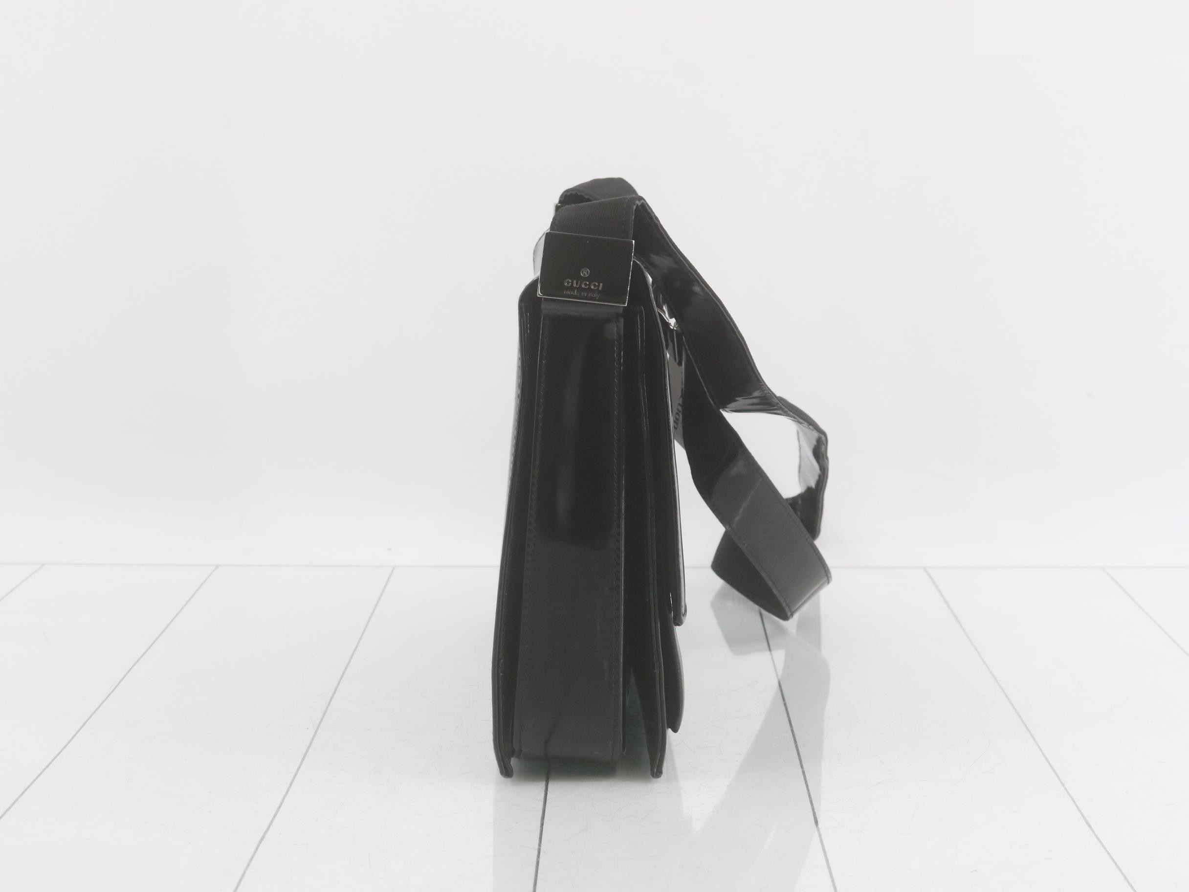 Shoulder bag — view 4