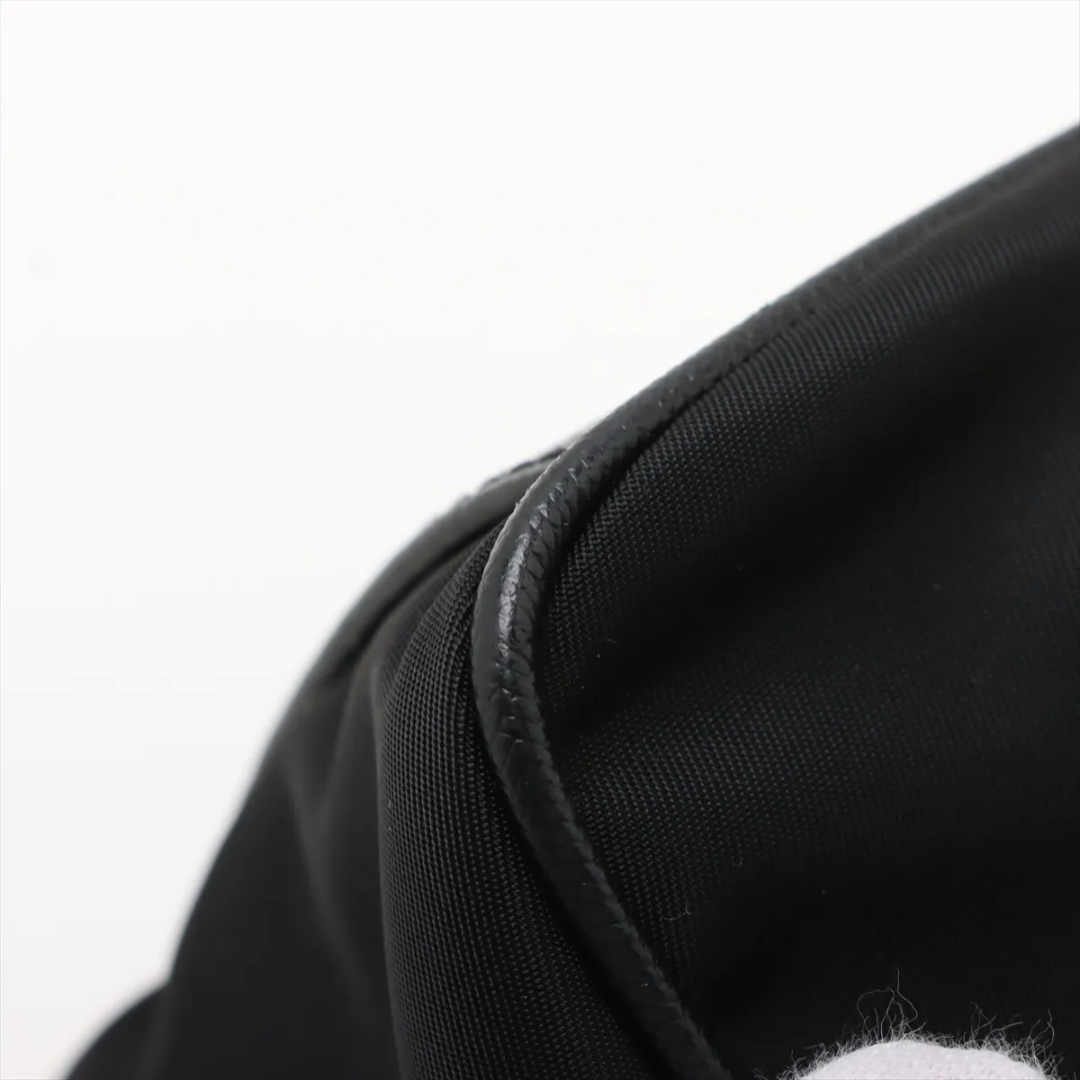 Tessuto Nylon x Leather Shoulder Bag Black — view 11