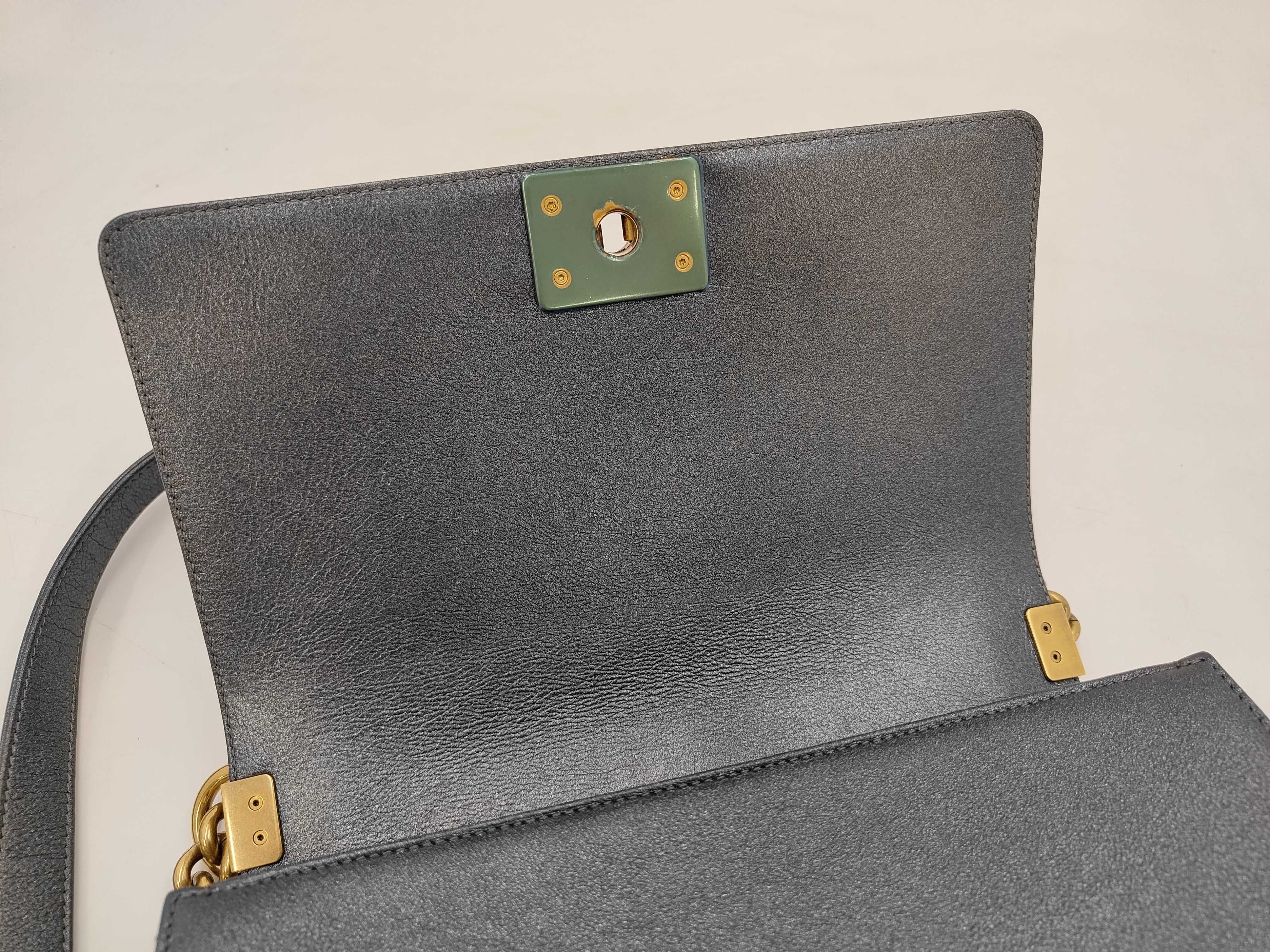 Boy Chanel 25 Shoulder Bag with Gold Hardware — view 7