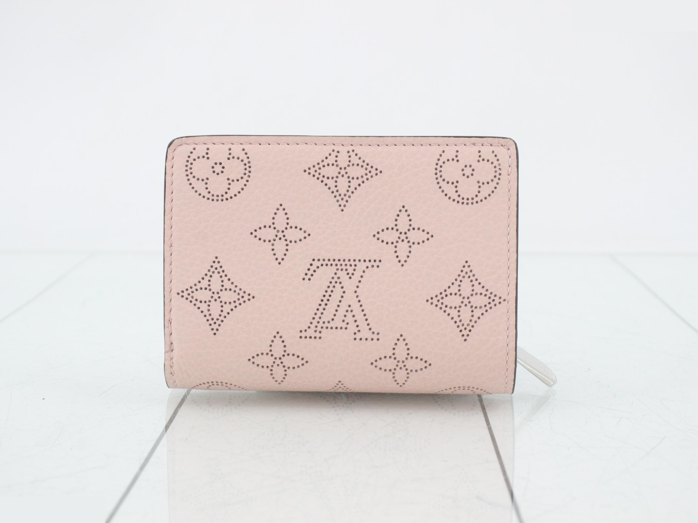 Unused Monogram Mahina Wallet — view 2