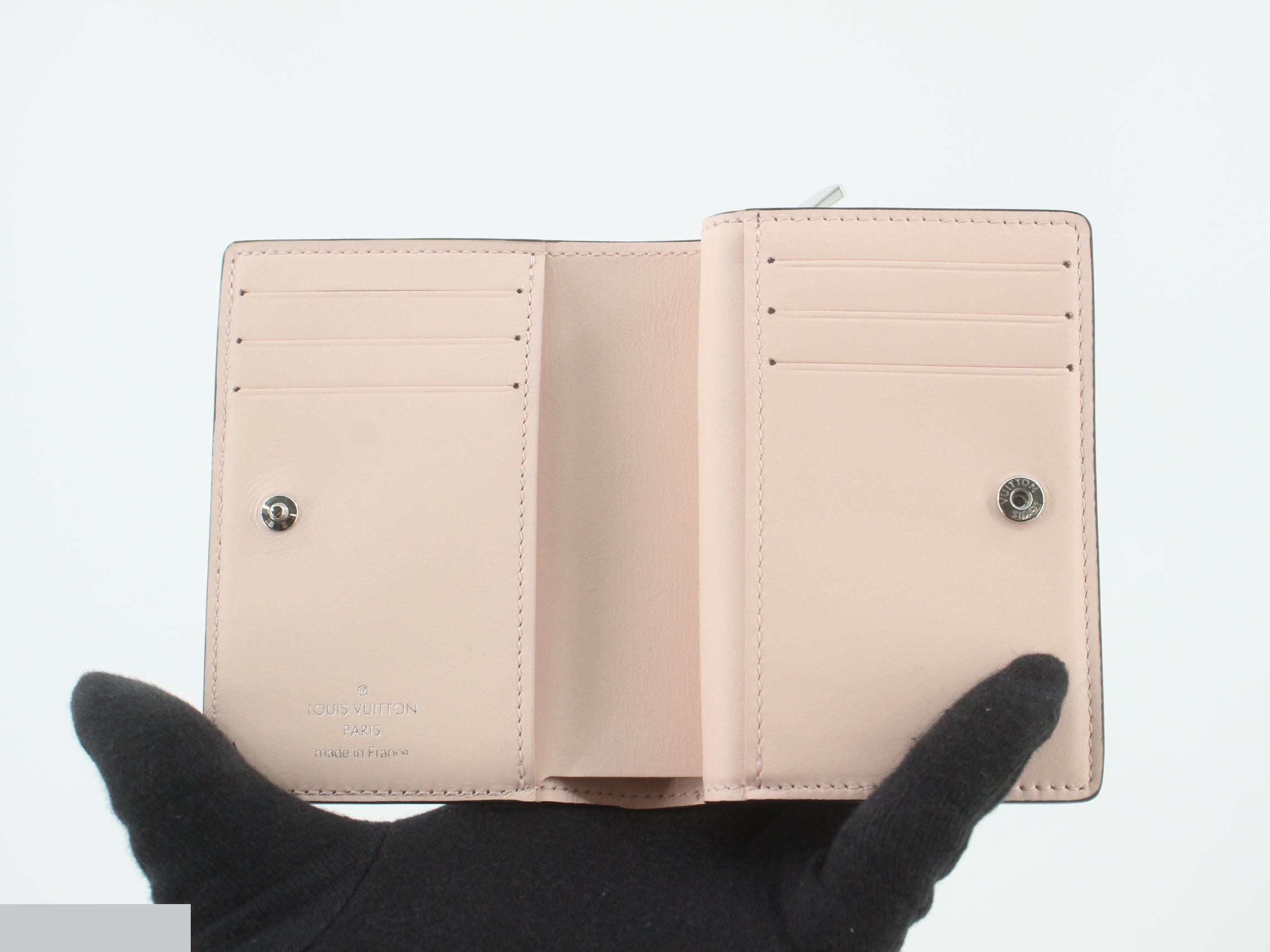 Unused Monogram Mahina Wallet — view 4