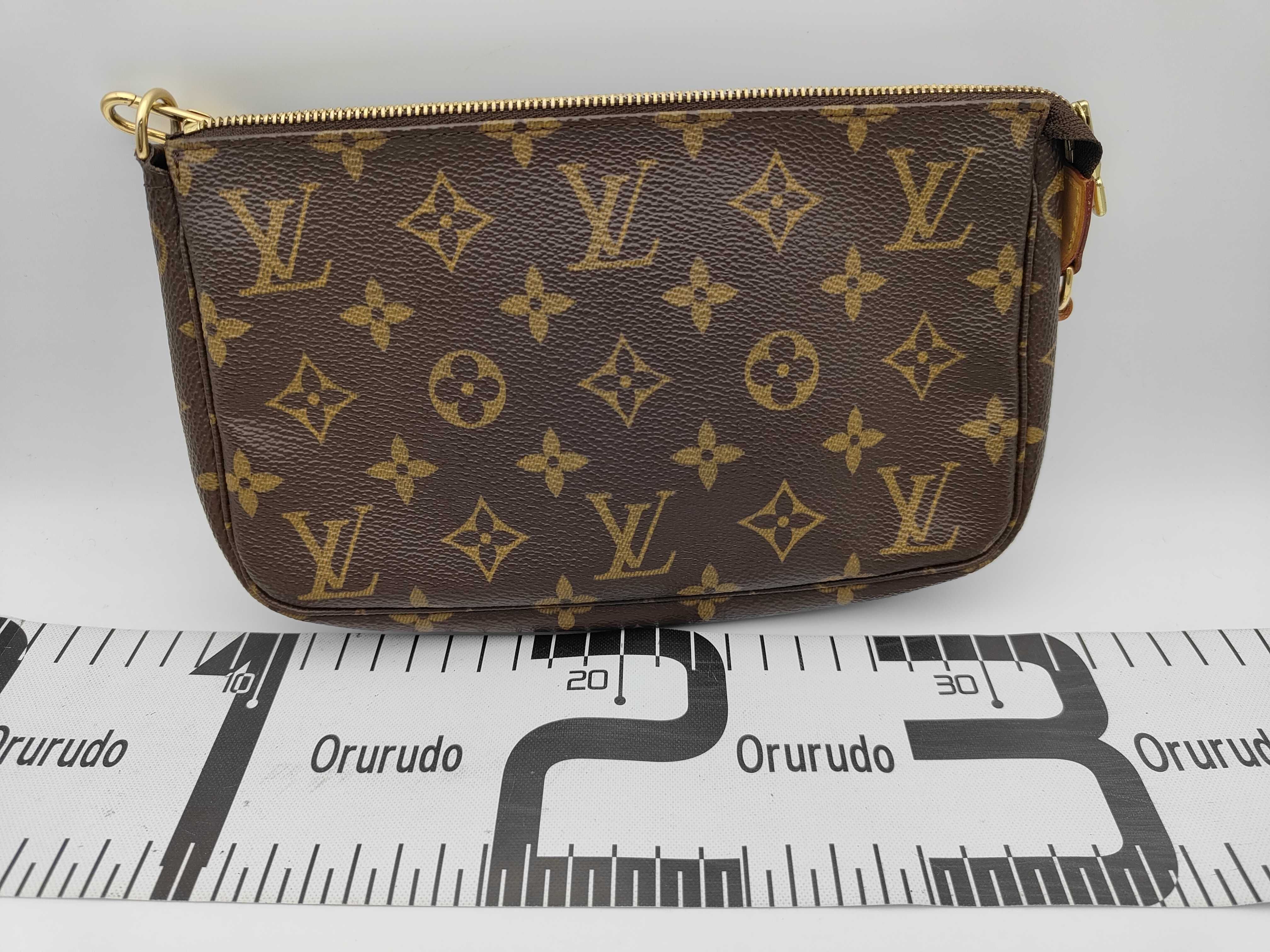 LV Pocket Accessoires M51980 Monogram Pouch — view 2