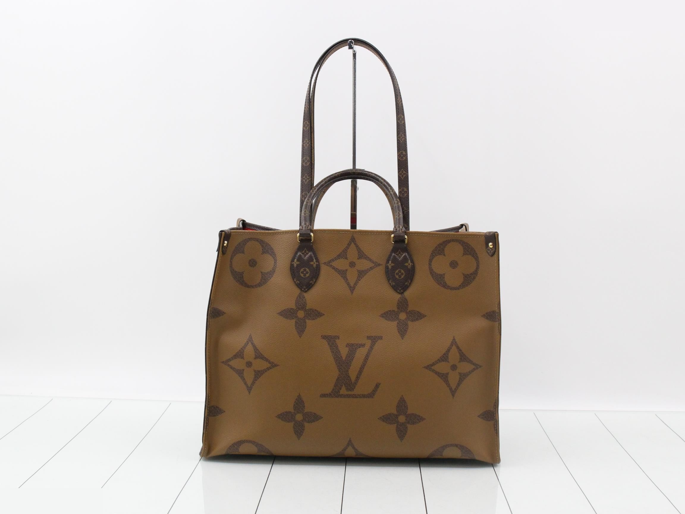 Monogram OnTheGo GM 2-Way Tote Bag — view 2
