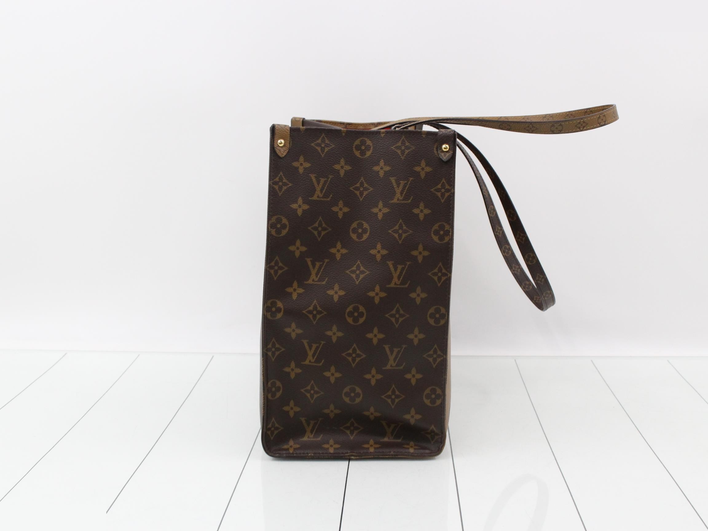Monogram OnTheGo GM 2-Way Tote Bag — view 3