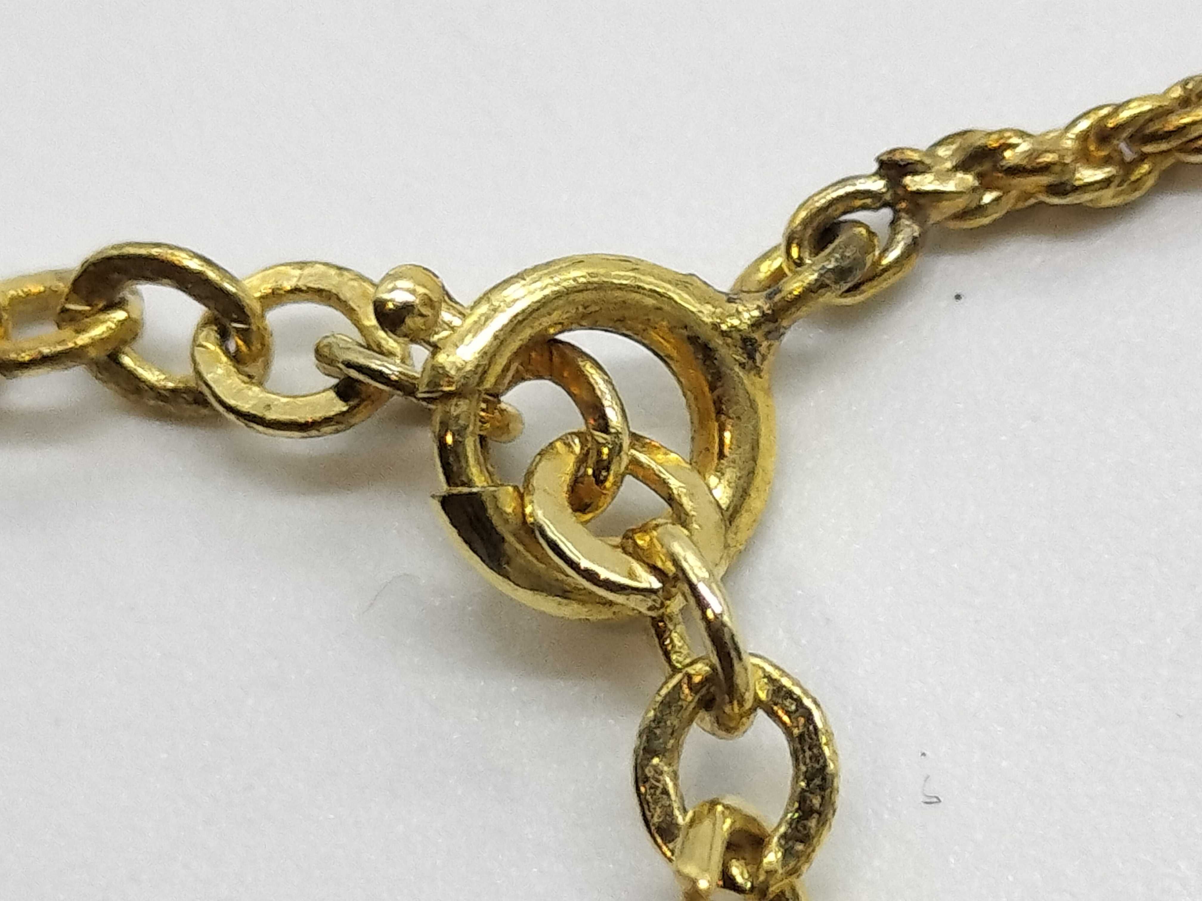 necklace — view 4