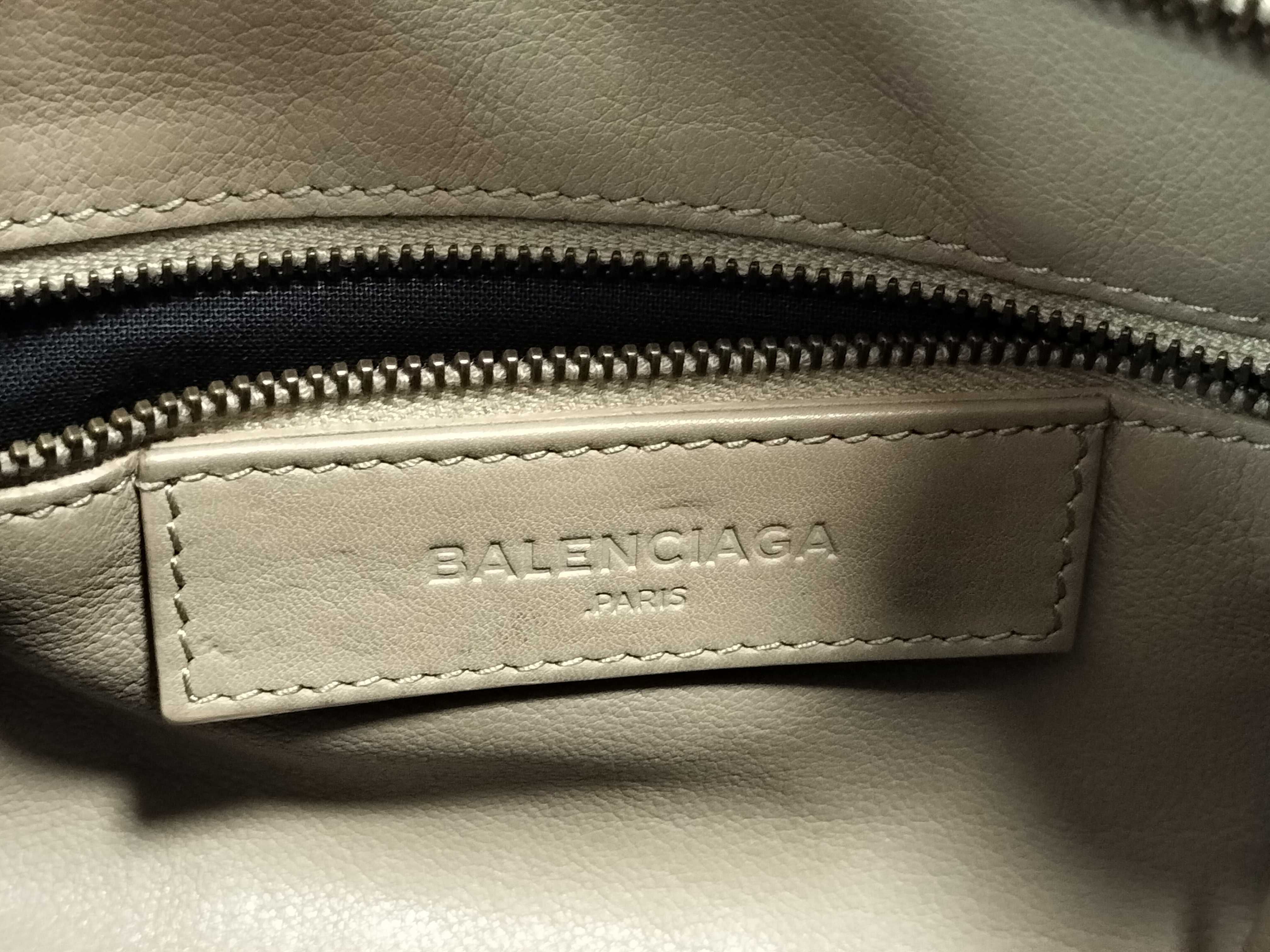 ID- Cow Skin Blackout City 2-way handbag Beige with mirror 443516 Handbag — view 12