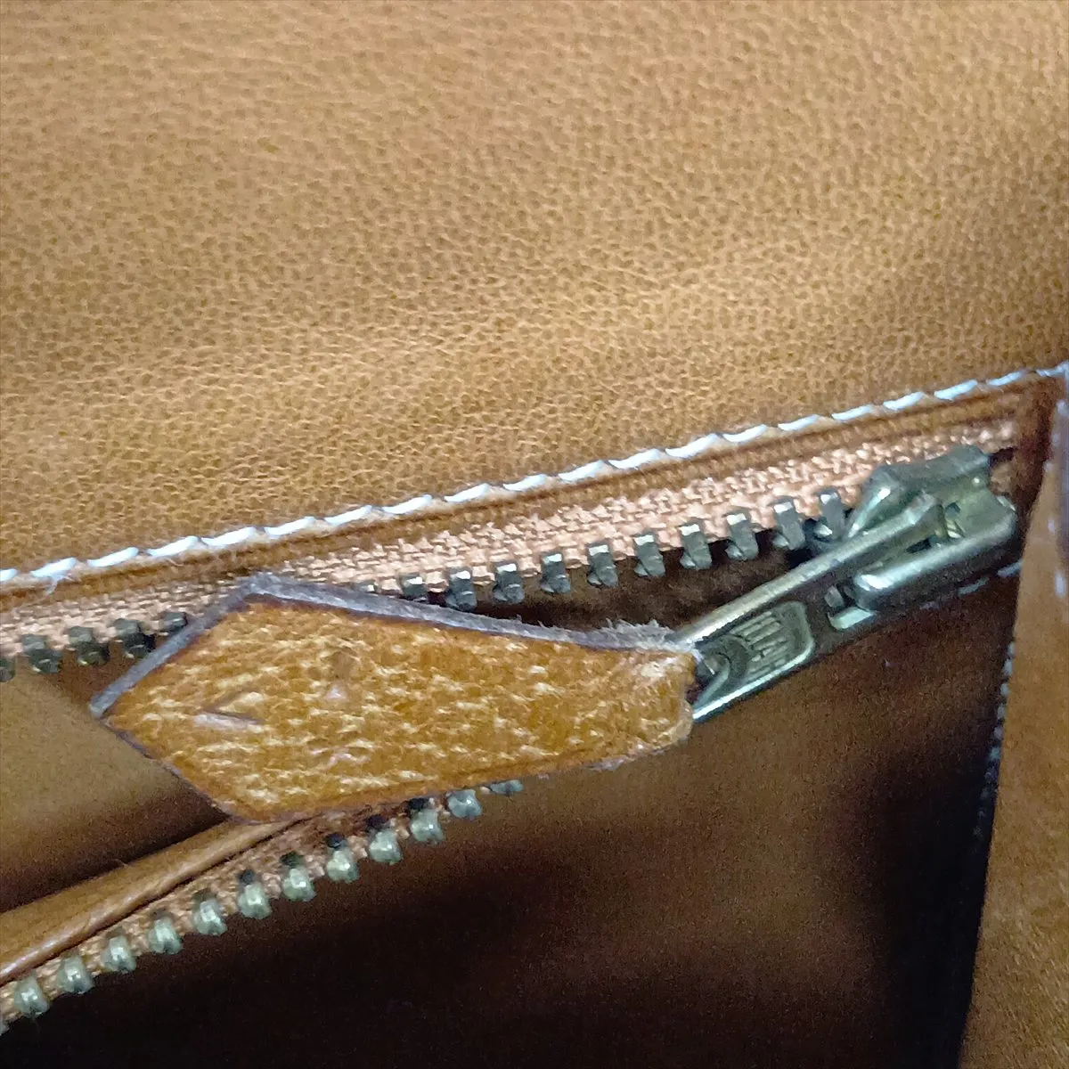 [Individually packaged] Hermes Constance 24 Pigskin Gold Hardware V: 1966 — view 12