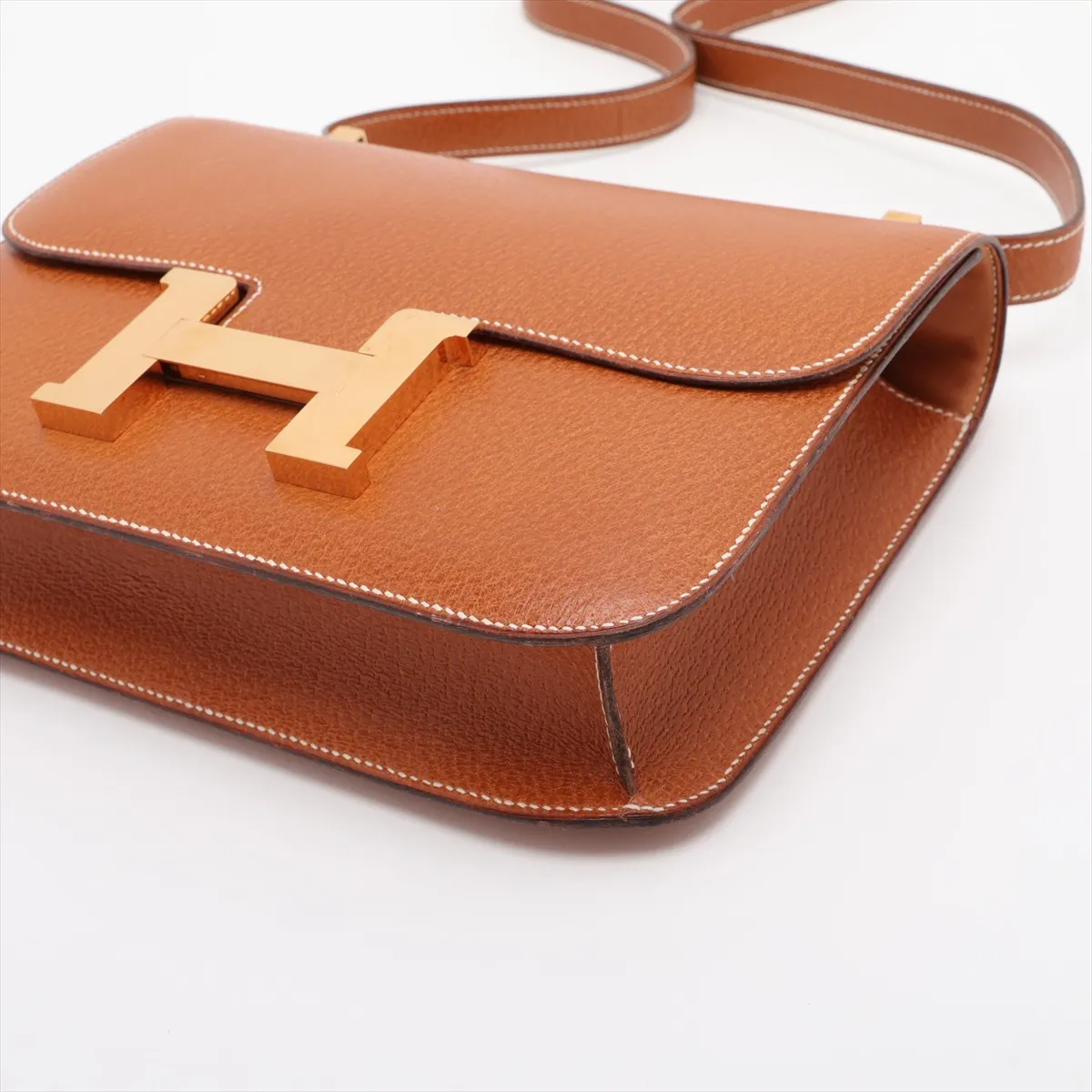 [Individually packaged] Hermes Constance 24 Pigskin Gold Hardware V: 1966 — view 3