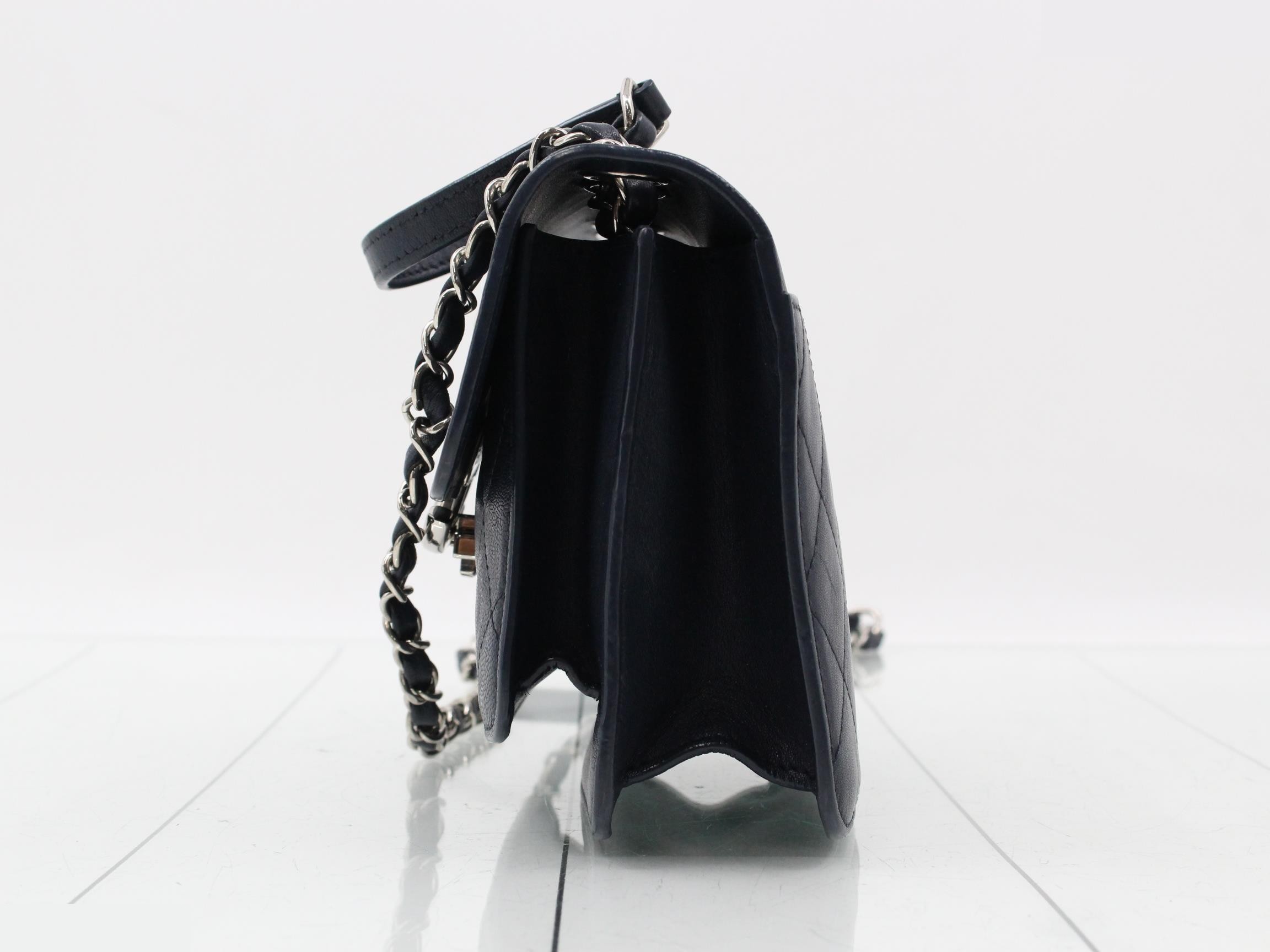 Matelassé Half Coco 2-way Double Chain Shoulder Bag — view 3