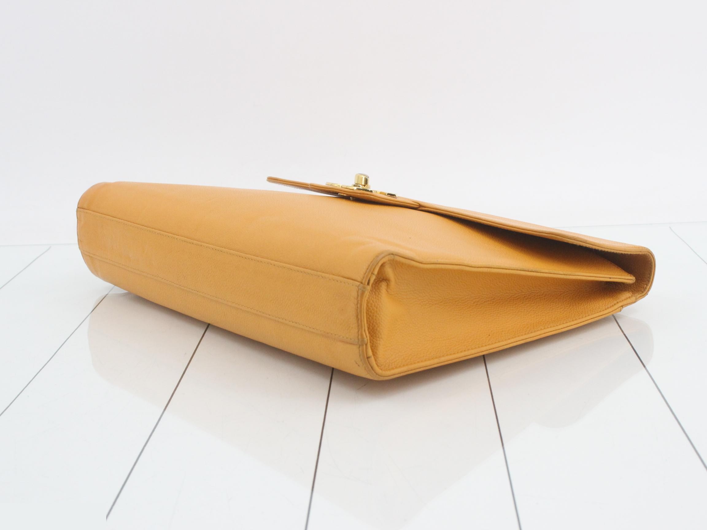 handbag — view 6