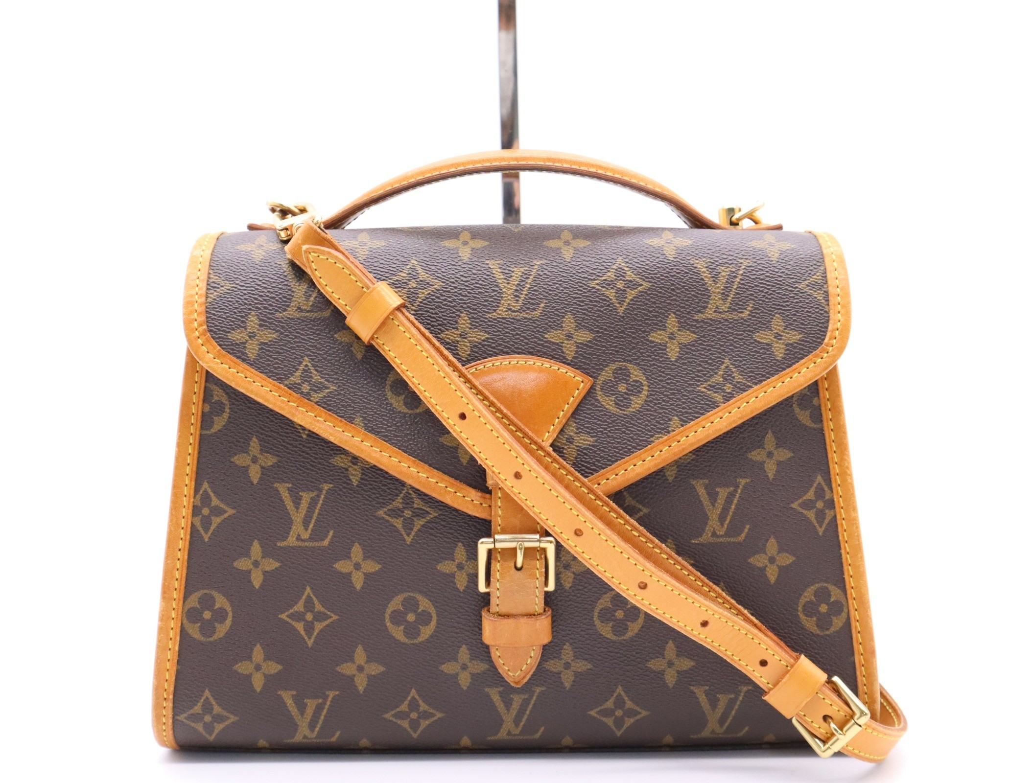 Bel Air with shoulder strap