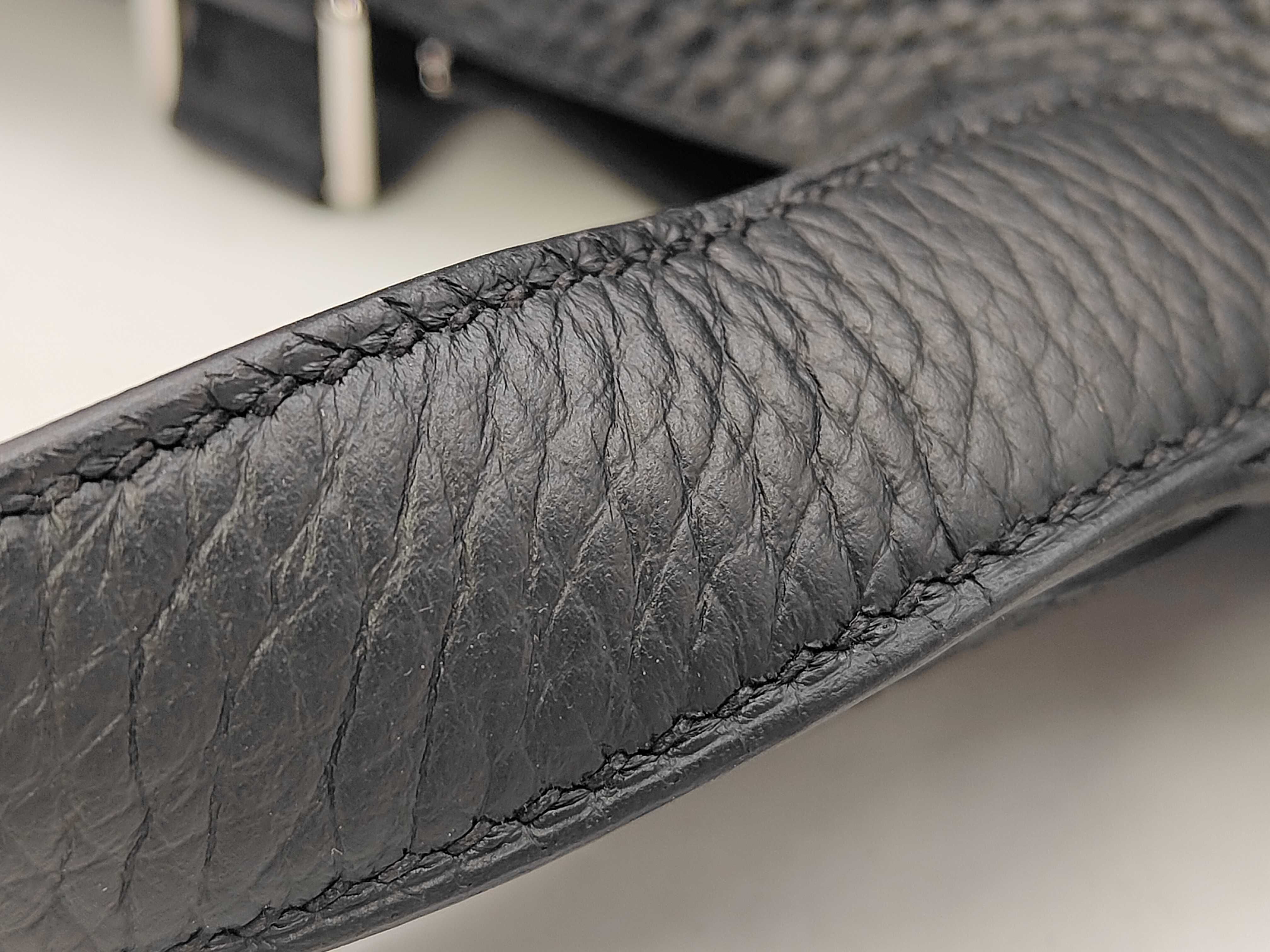 Picotin Lock 18 PM Taurillon Clemence Leather, Black, Silver Hardware, G Stamp, Handbag — view 6