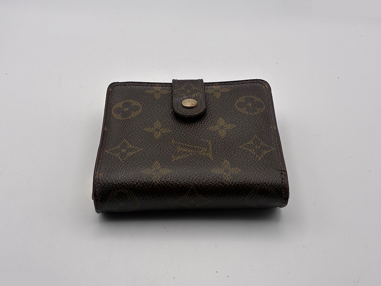 M61667 Monogram Compact Zip — view 3