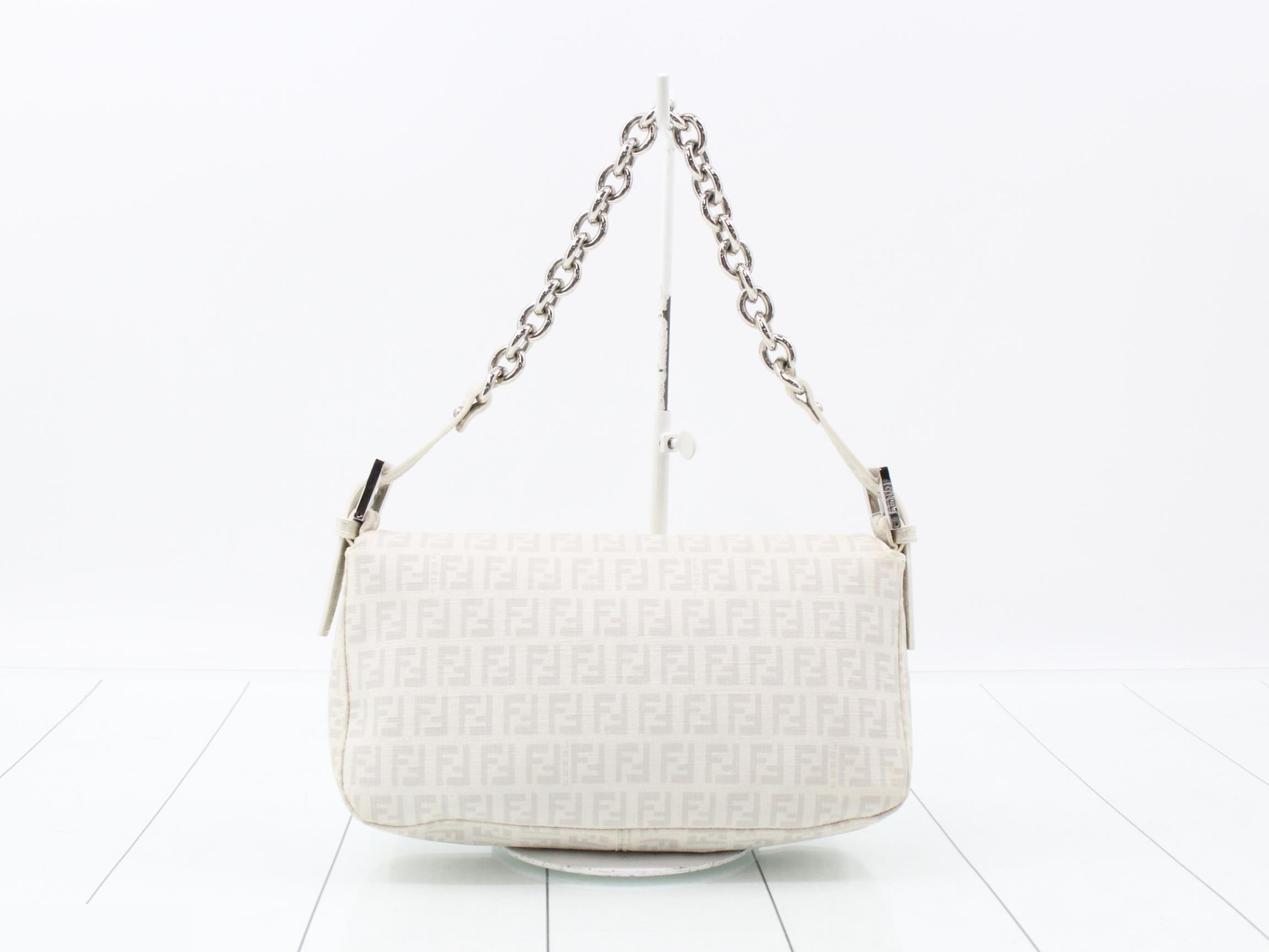 Mamma Bucket Zucchino Chain One-Shoulder Bag — view 2