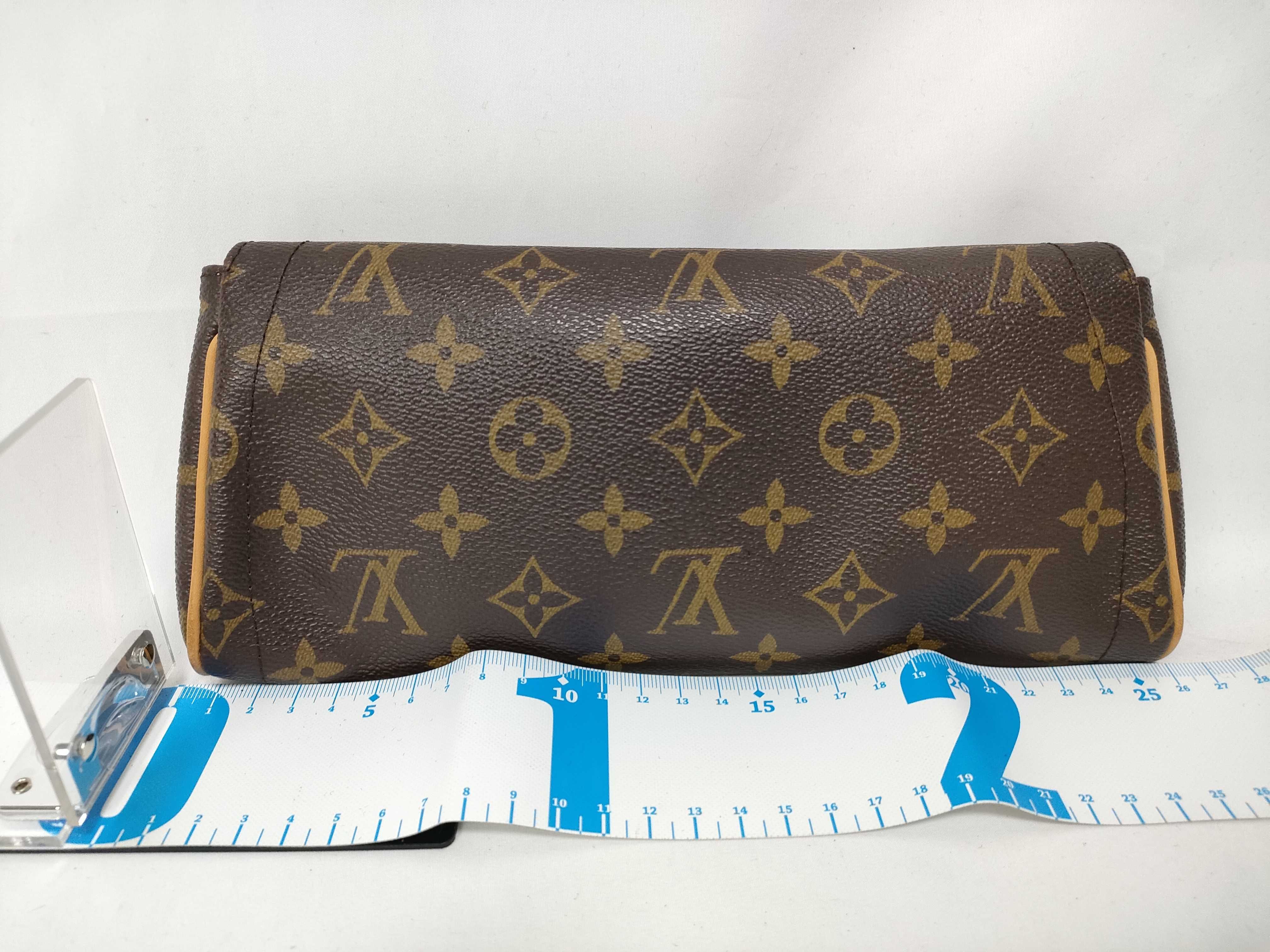 Monogram Louis Vuitton Pochette Beverly M40122 Shoulder Bag — view 2