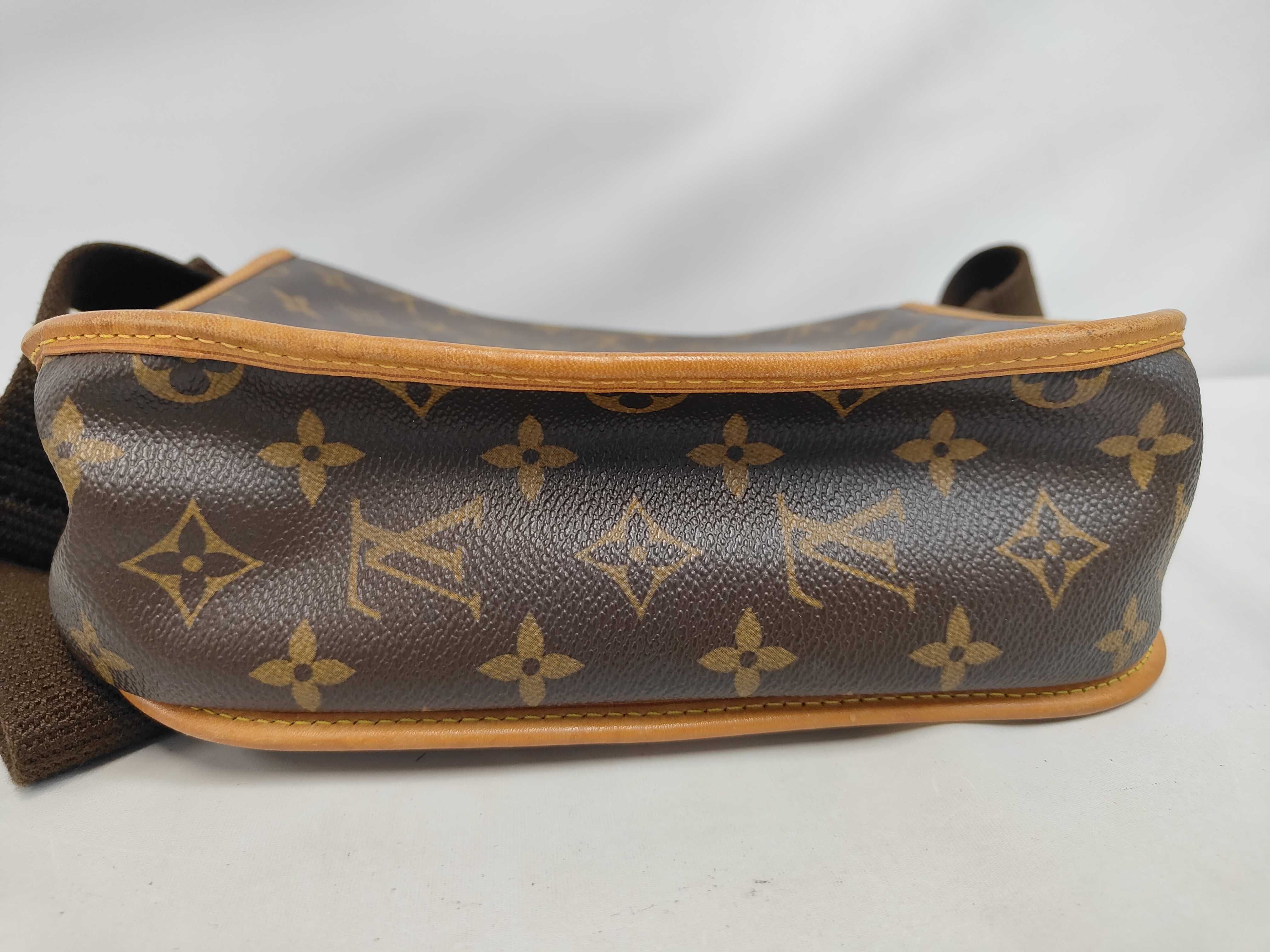 Monogram Messenger Bosphore Shoulder Bag — view 4