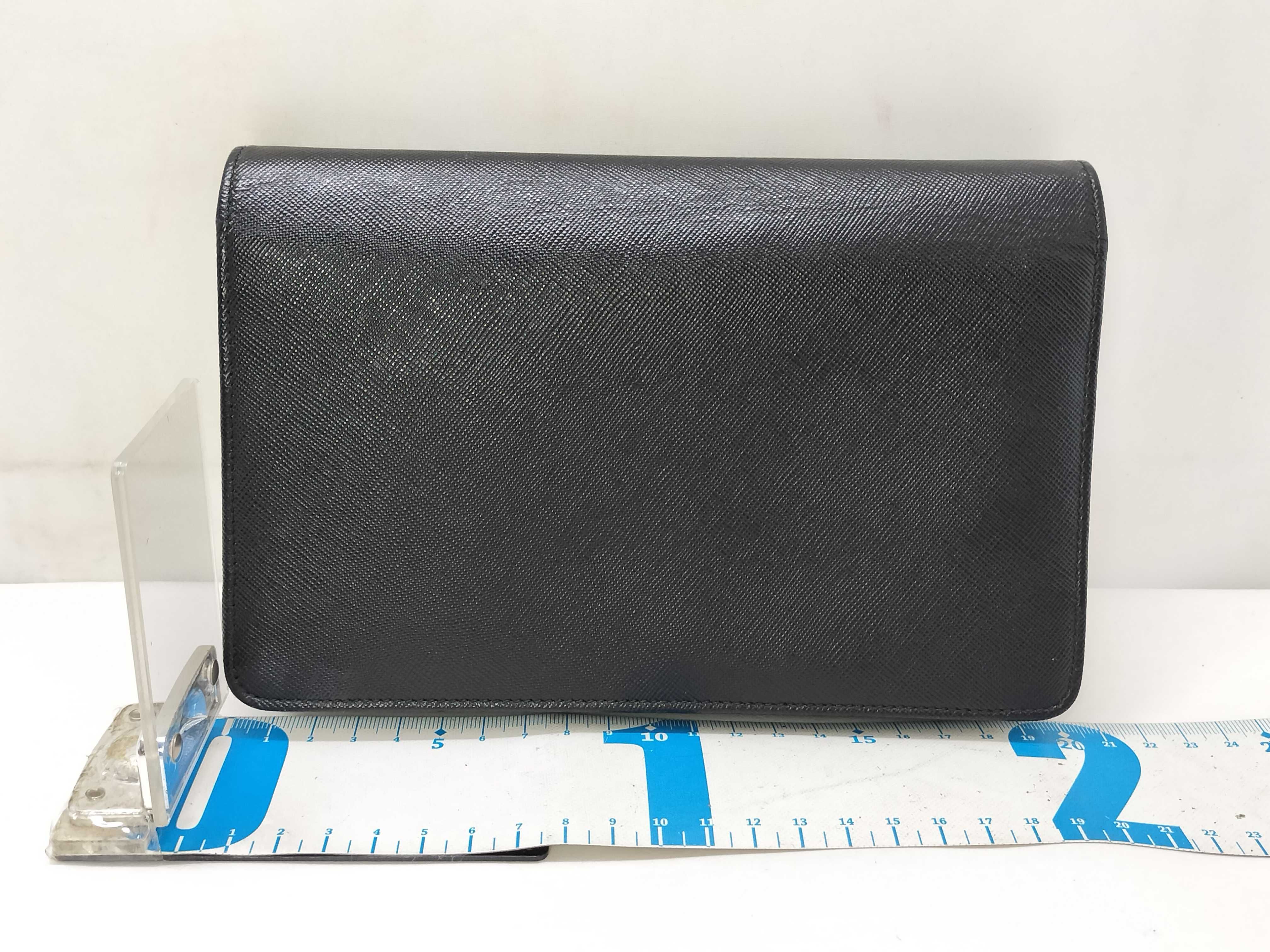 Saffiano Leather Shoulder Wallet Shoulder Bag — view 2