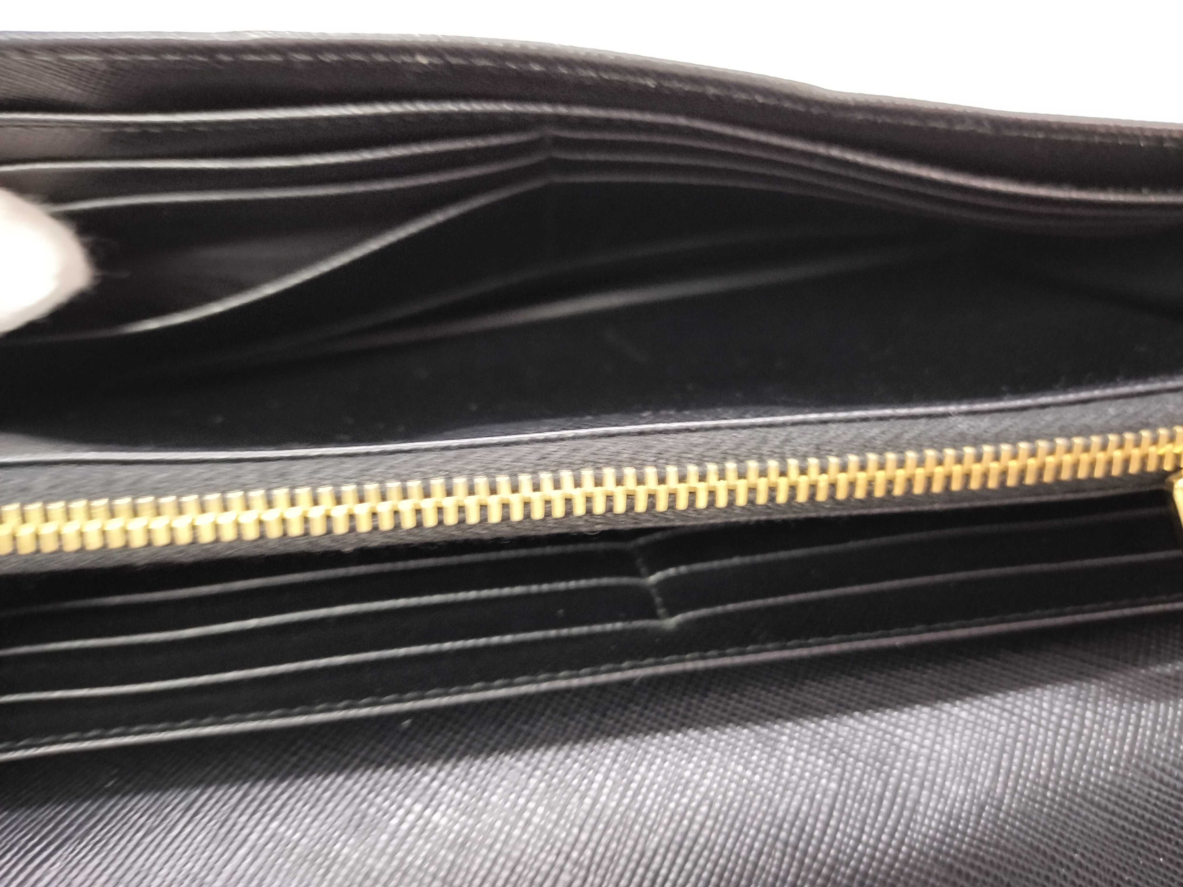 Saffiano Leather Shoulder Wallet Shoulder Bag — view 6
