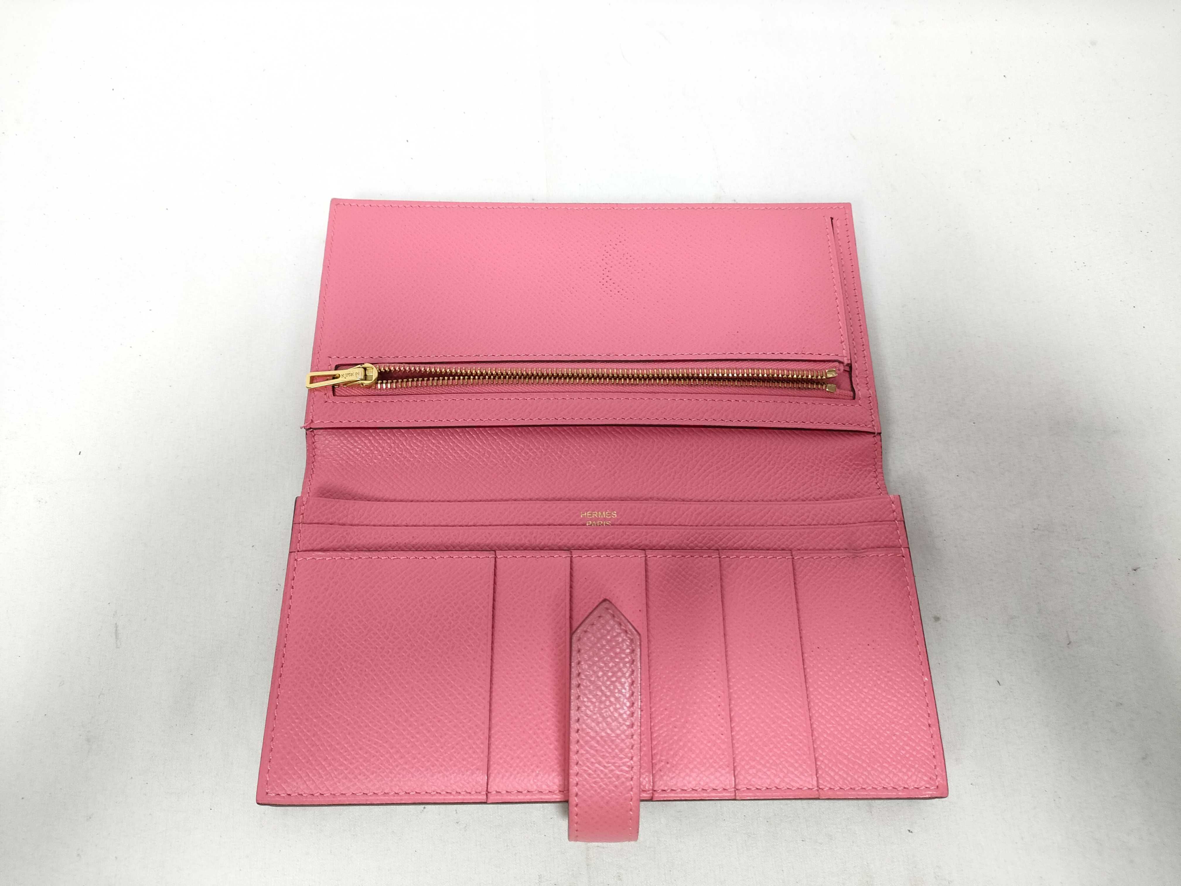 Bearn Soufflé wallet, pink with gold hardware, A stamp. — view 9