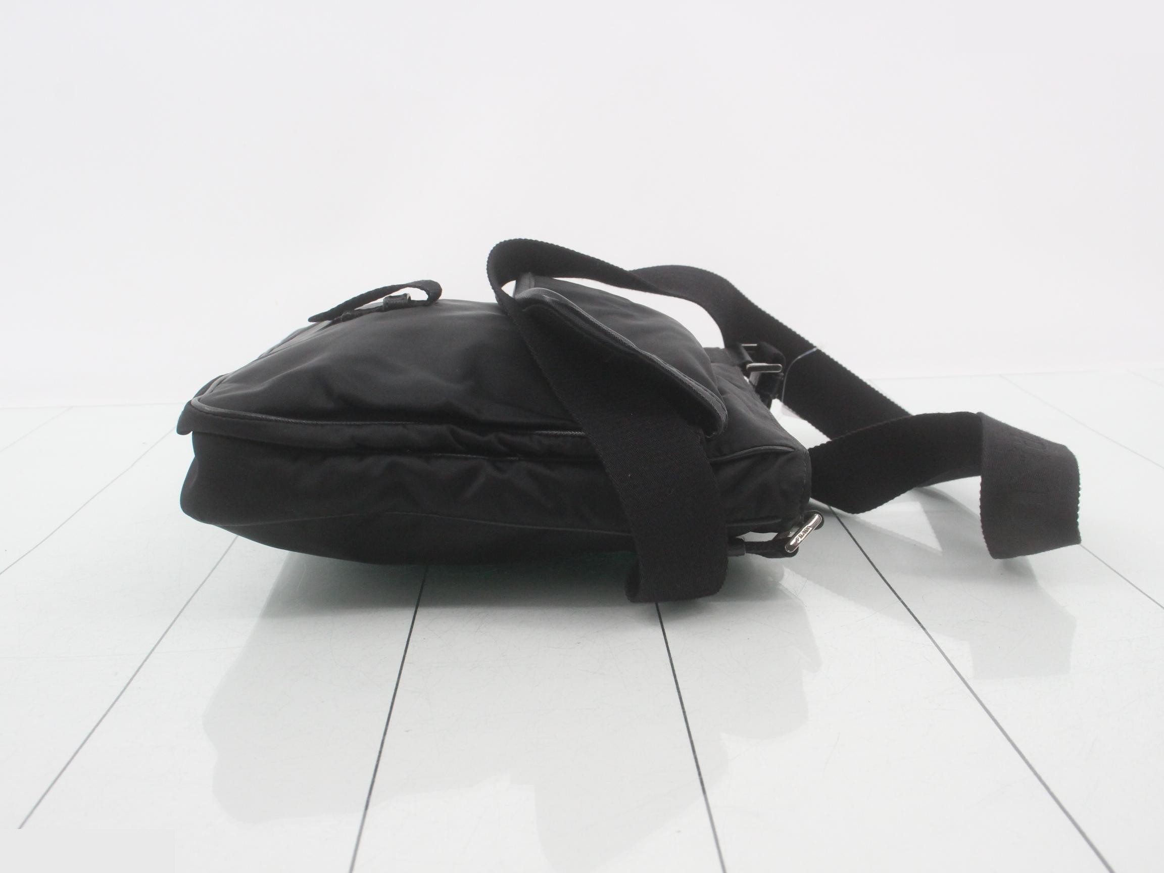 Shoulder bag — view 3
