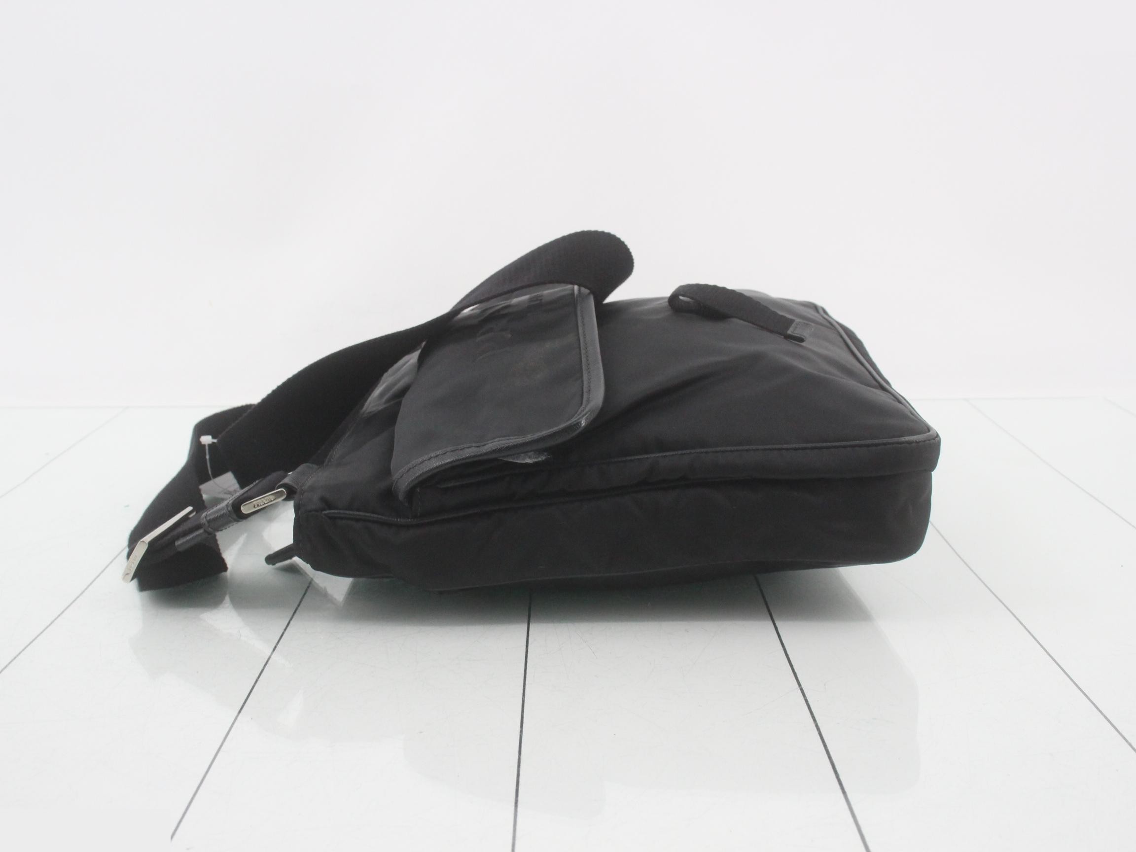 Shoulder bag — view 4