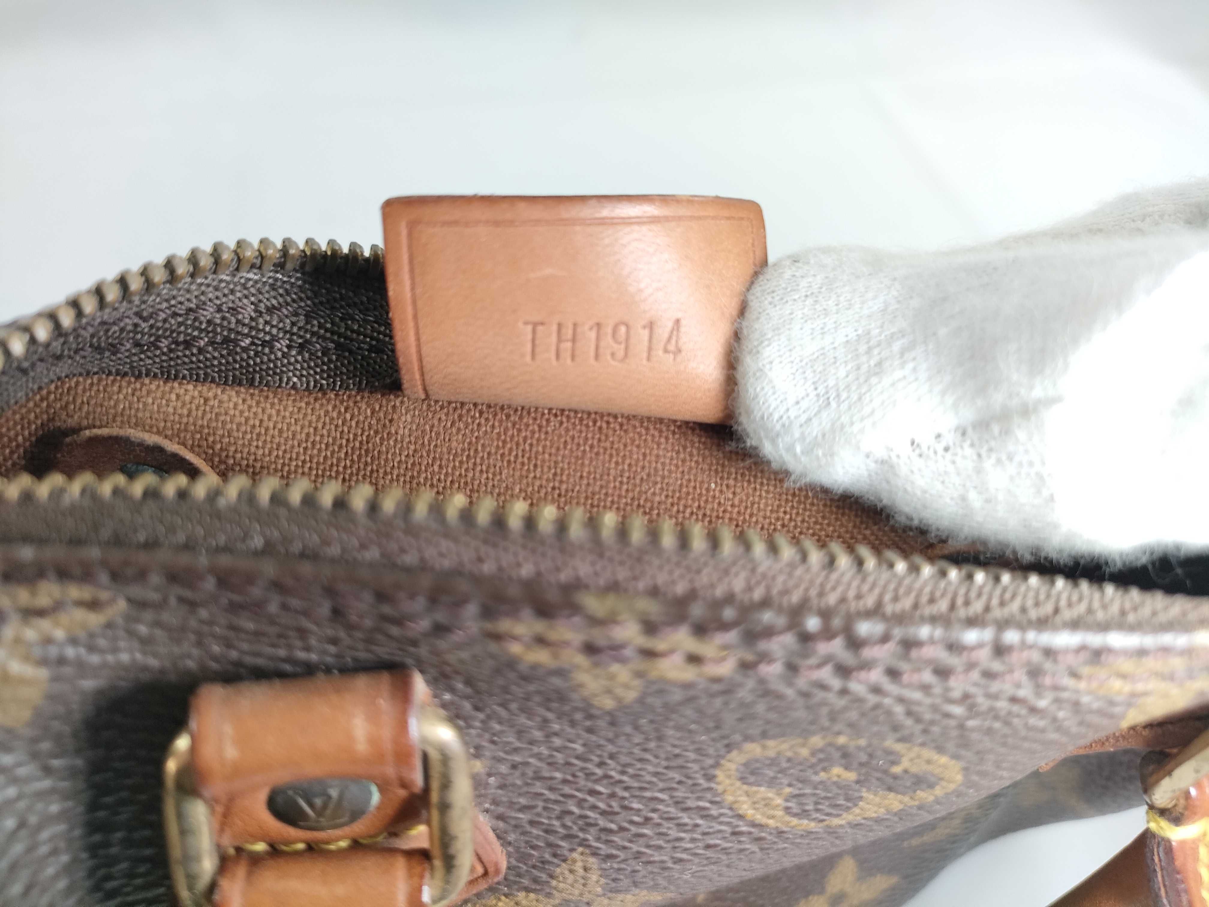 Monogram Louis Vuitton Mini Speedy Handbag — view 13