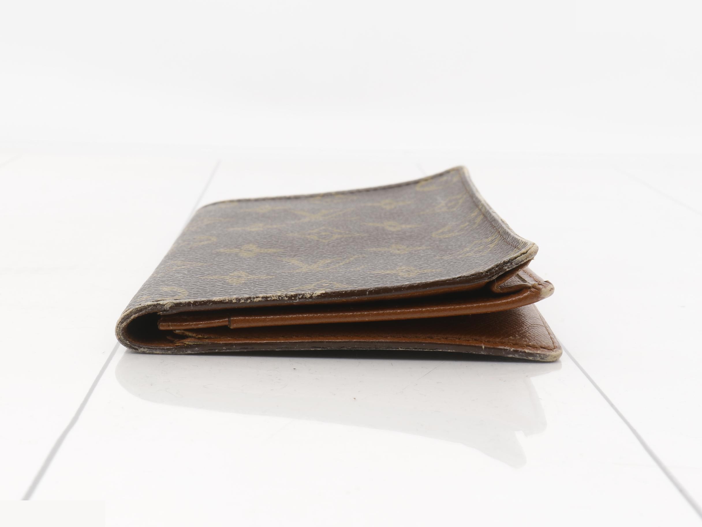 Billfold, Long Wallet — view 3