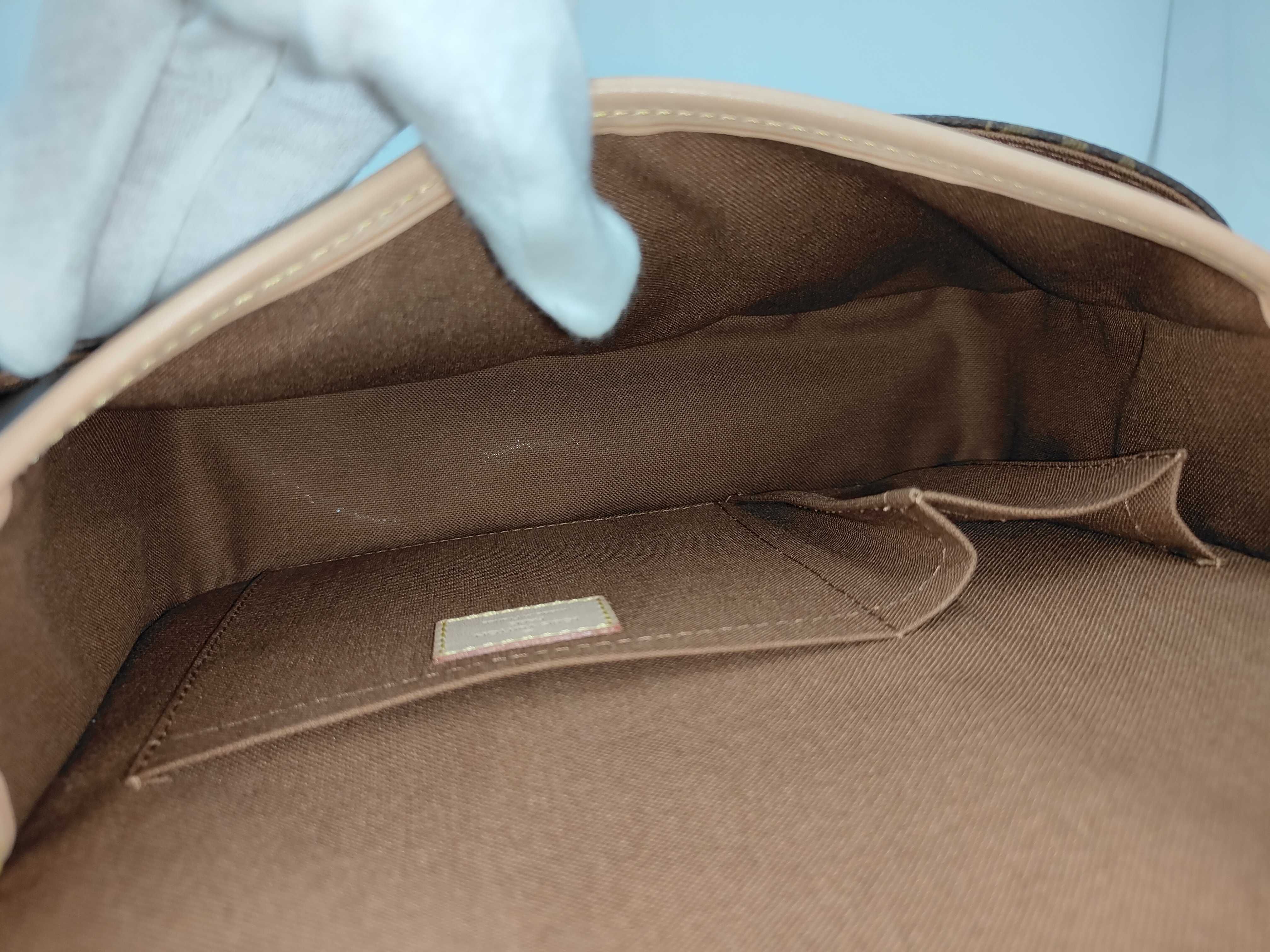 Sologne Shoulder Bag — view 8