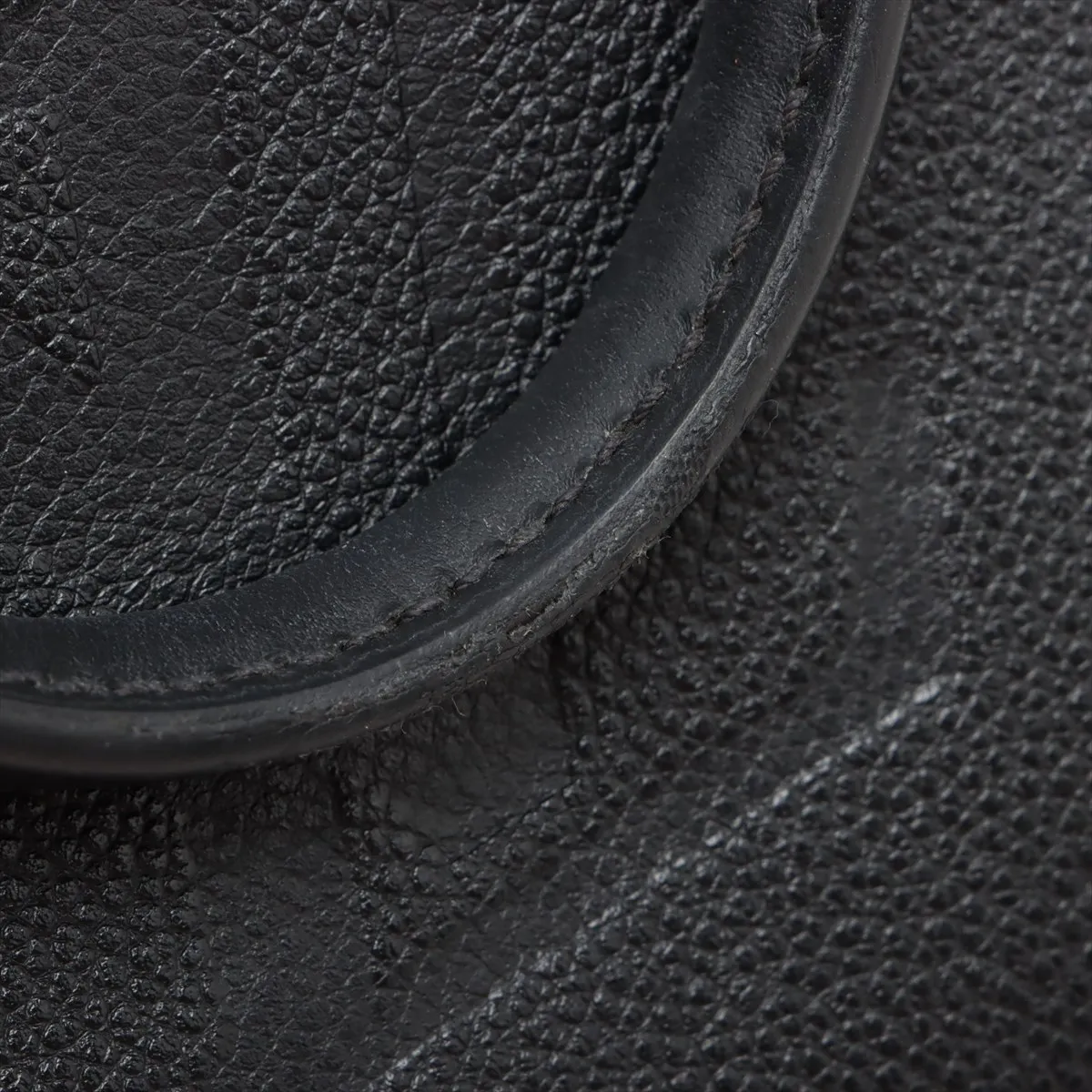 Monogram Empreinte On the Go PM M45653 Black RFID reaction available — view 11