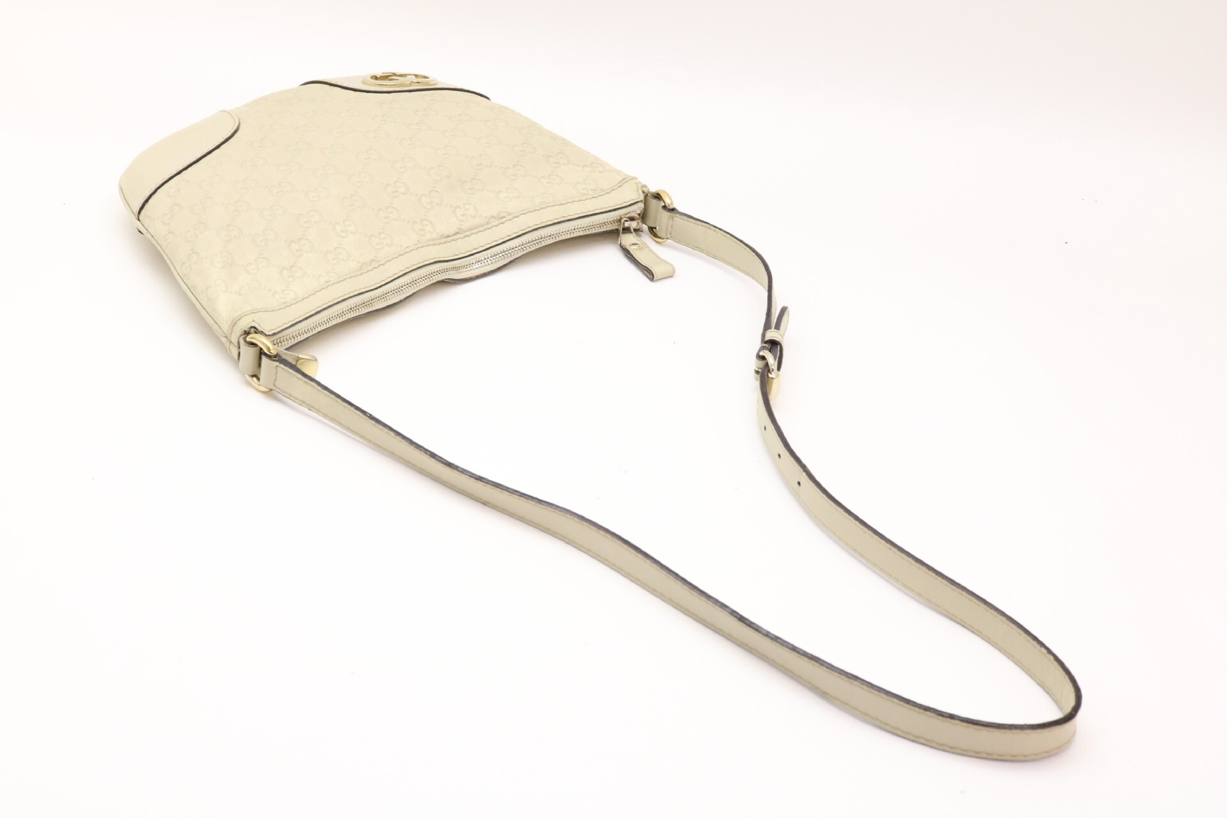 Shima Lovely Shoulder Bag — view 8
